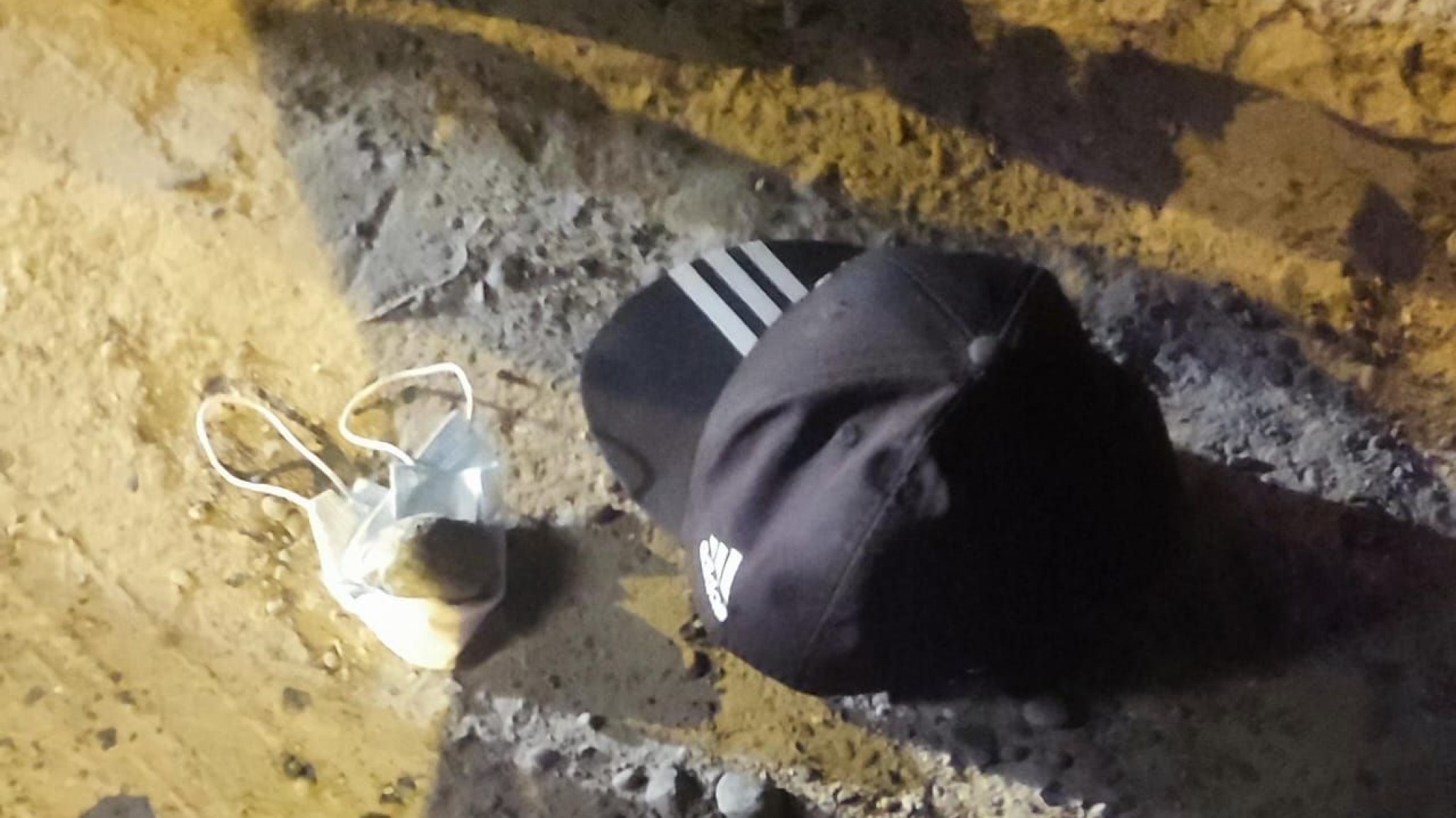 Menor robó con un cuchillo en un local y amenazó a la dueña “esto es un asalto”