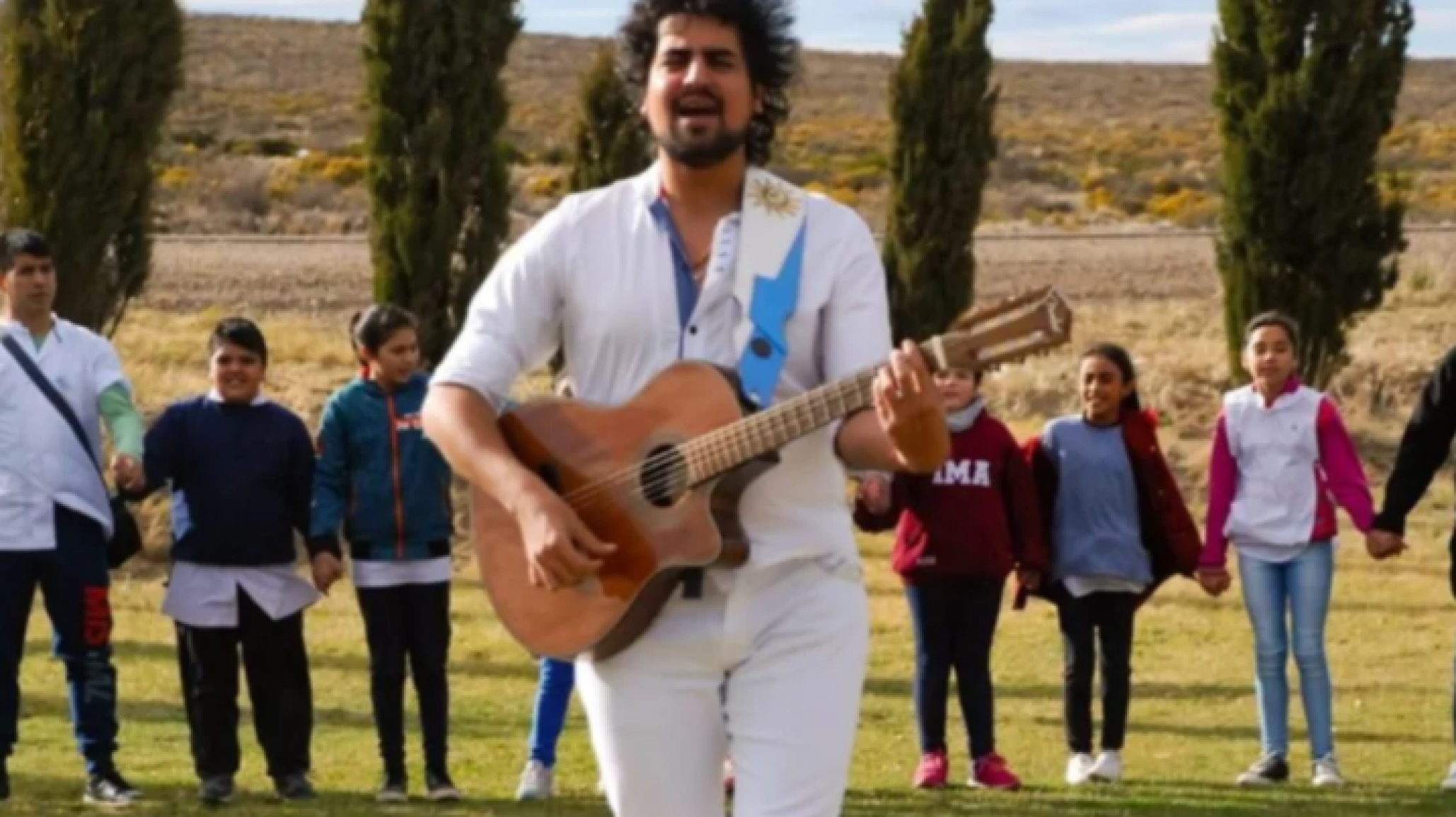 Conocé a Yoel Hernández, brilló con el Loncomeo Chubutense en “La Última Cena” de Canal 9