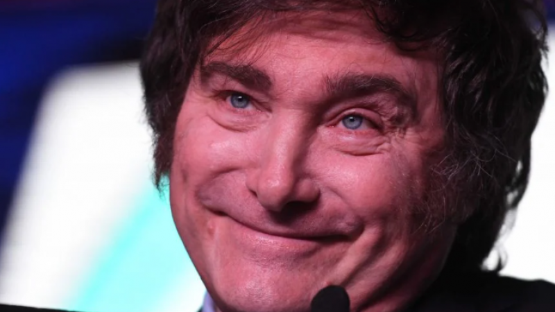 ¿Cuánto tiene que pagar de multa Milei por circular a casi 200 km/h ?