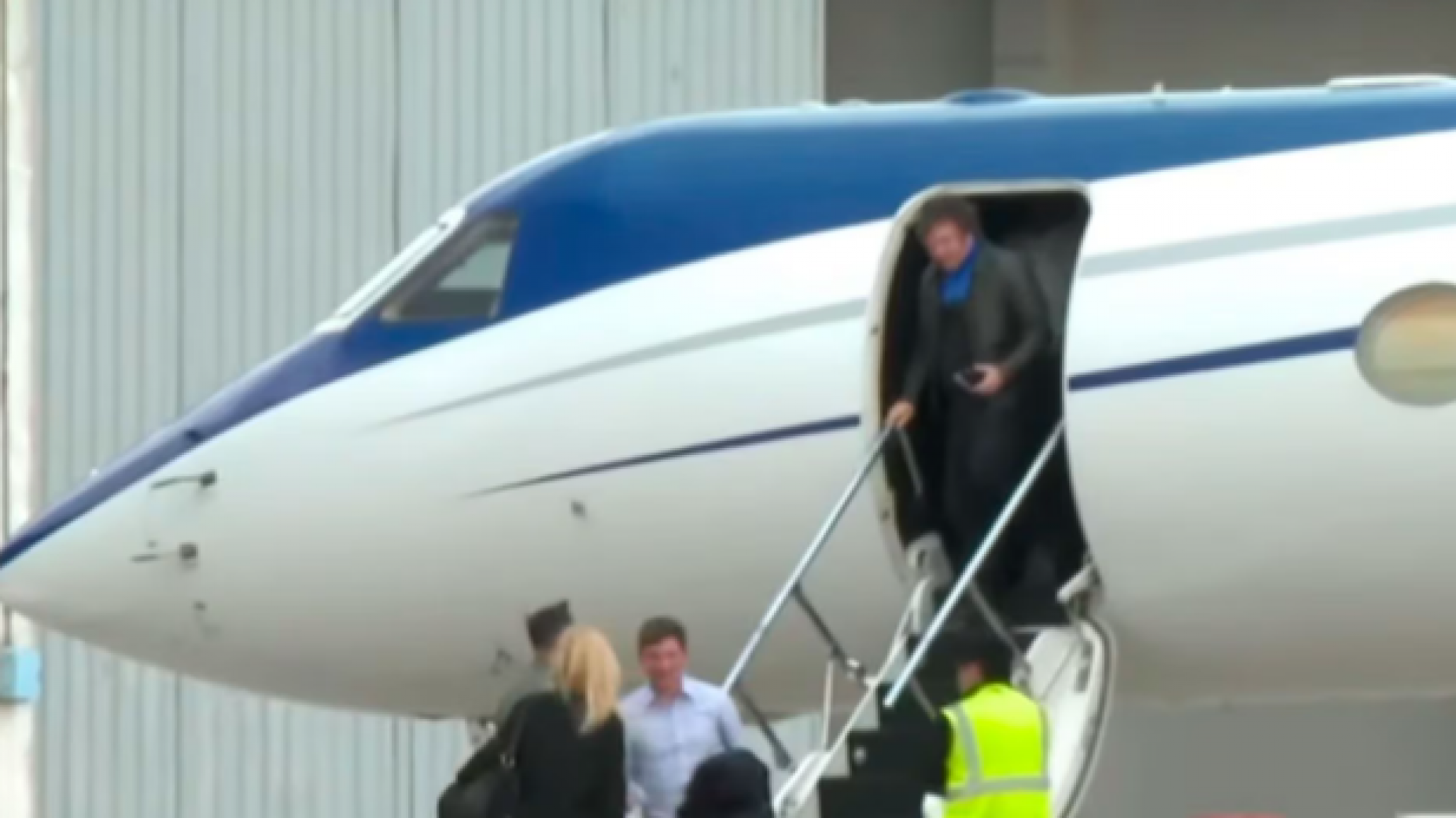 Milei volvió de EEUU y confirmó el rol de Caputo en el gobierno