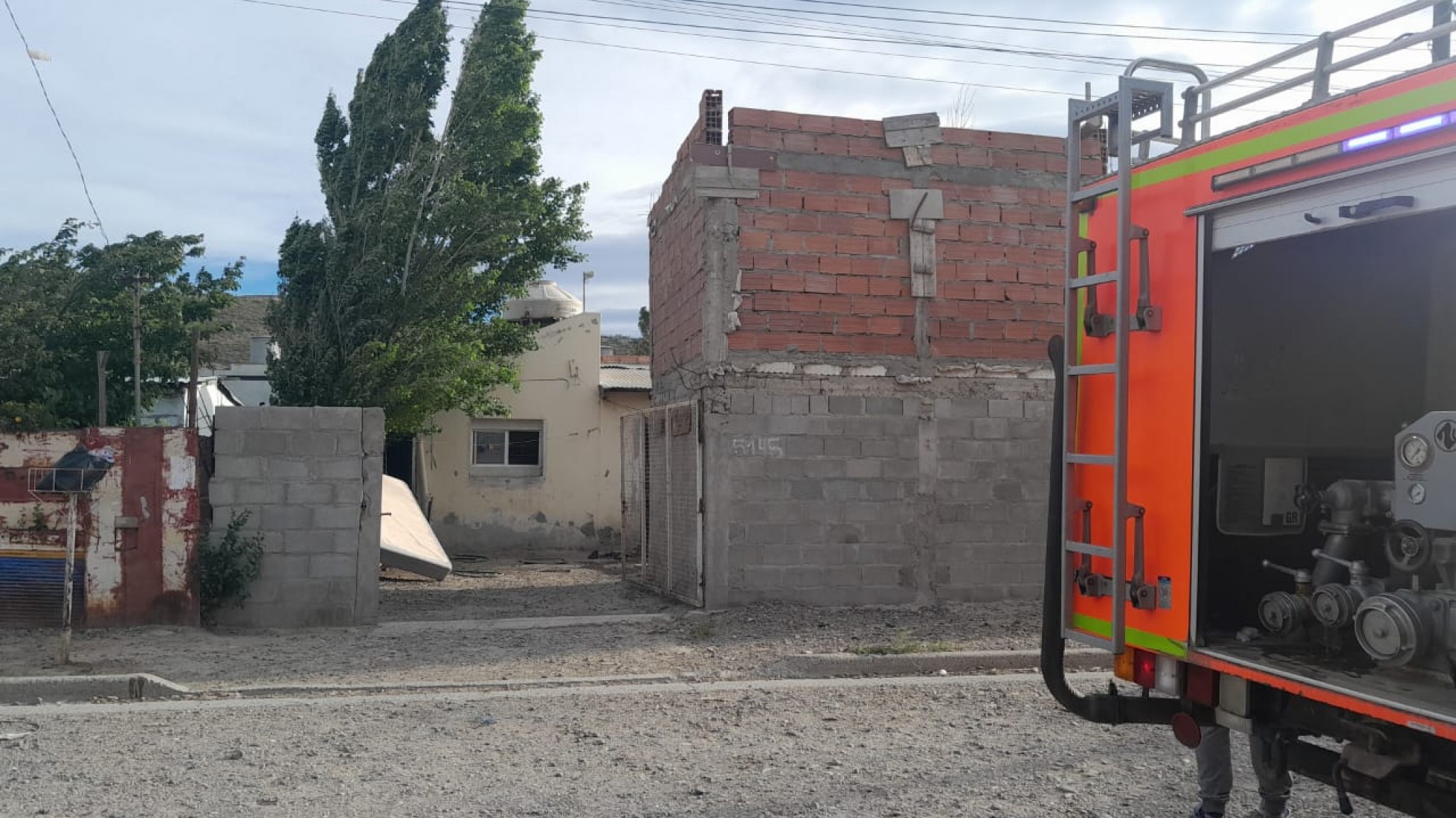¡De Milagro! Perdió su casa en un incendio y logró salir ilesa