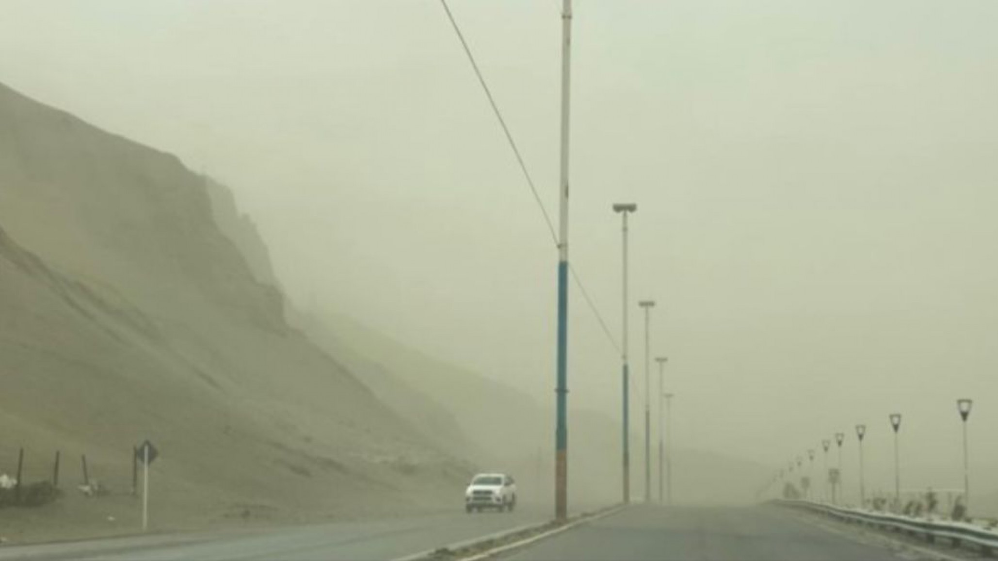 Advertencia por fuertes lluvias: complicaciones en tránsito de rutas de Chubut