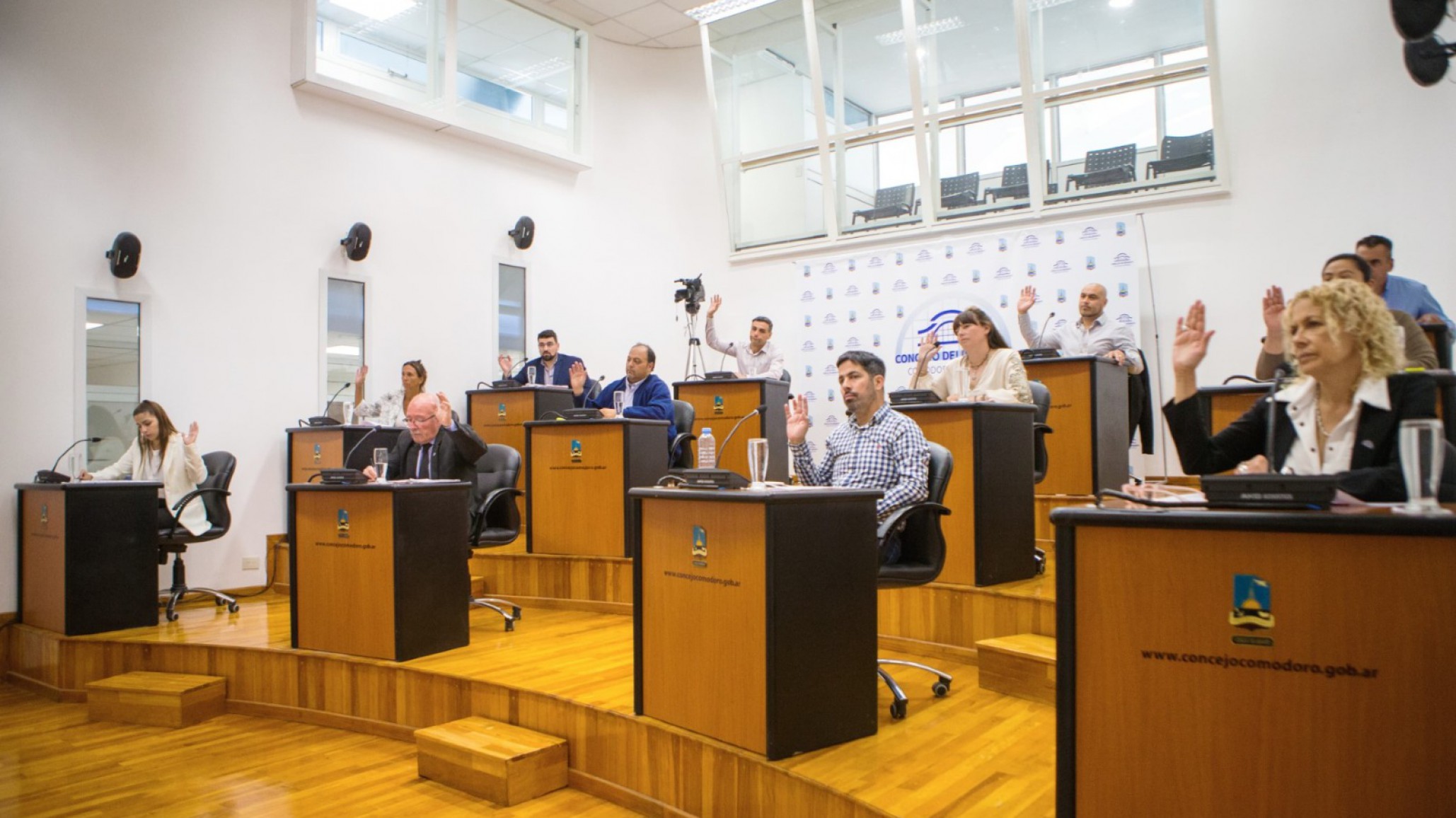 Se aprobó el bono para los empleados municipales y el martes se tratará el pedido de aumento de la tarifa de taxis
