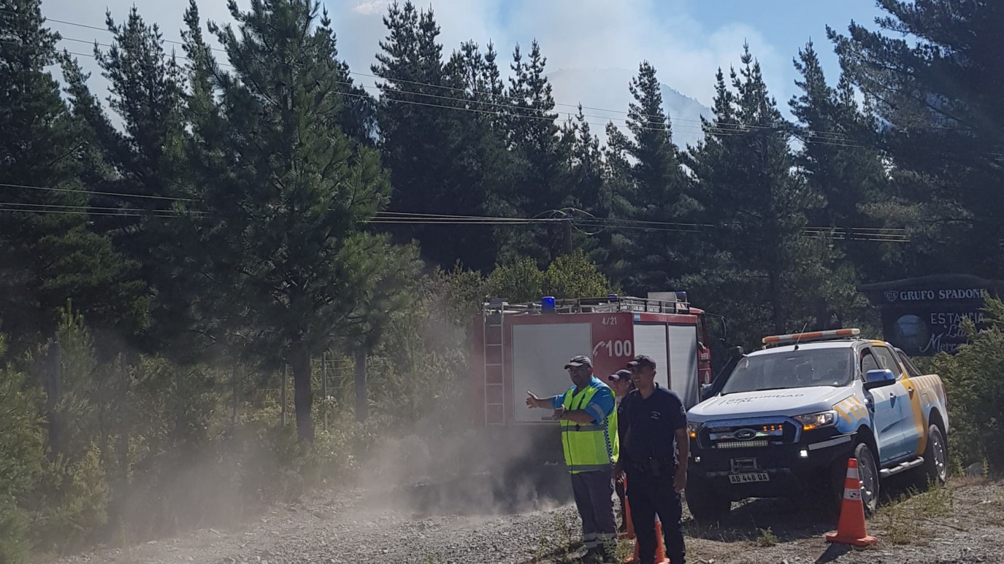 Incendio forestal en Epuyén: Un esfuerzo conjunto para apagar las llamas