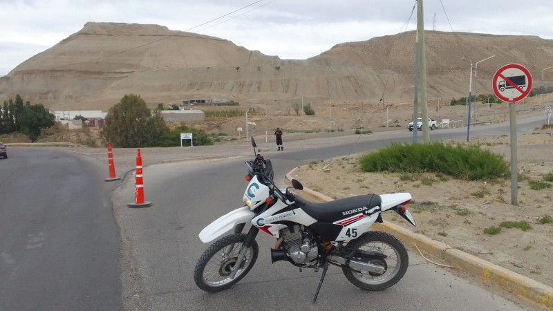 Corte en Camino Centenario por Obras de refacción y asfaltado