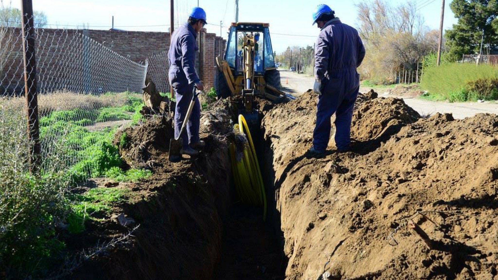 Problemas de insumos y renuncias: Incertidumbre por las obras de gas licitadas y en ejecución en la Municipalidad de Comodoro
