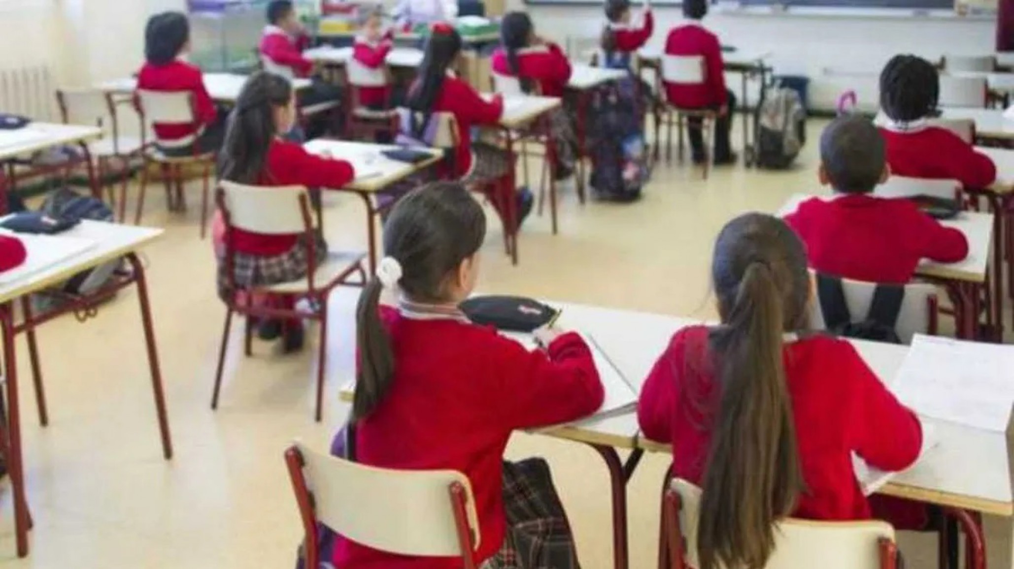 Colegios privados aumentarían la cuota entre un 60% y un 100%