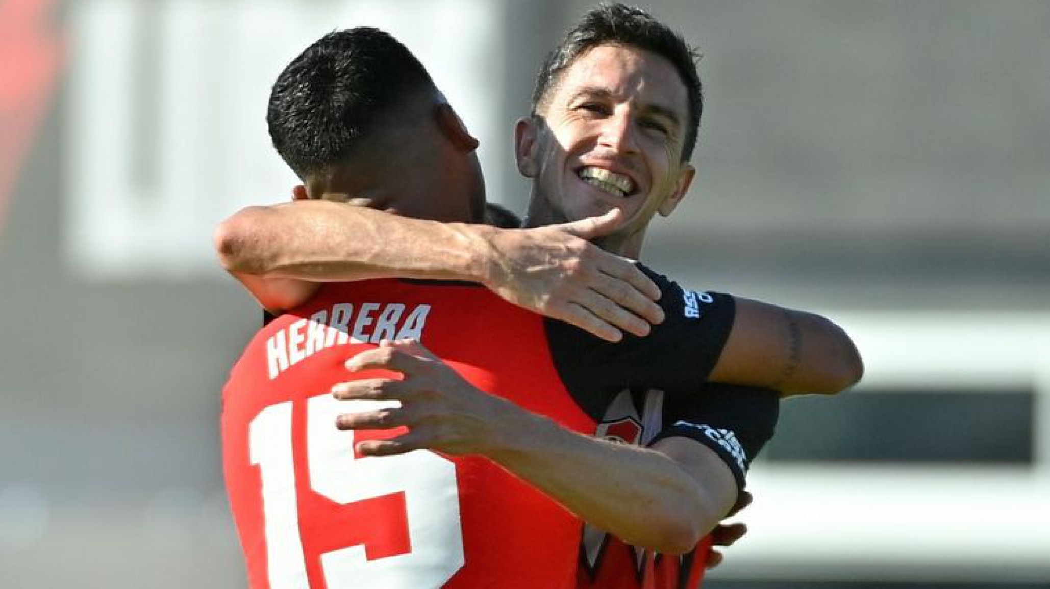 River goleó a Riestra y el VAR fue protagonista otra vez