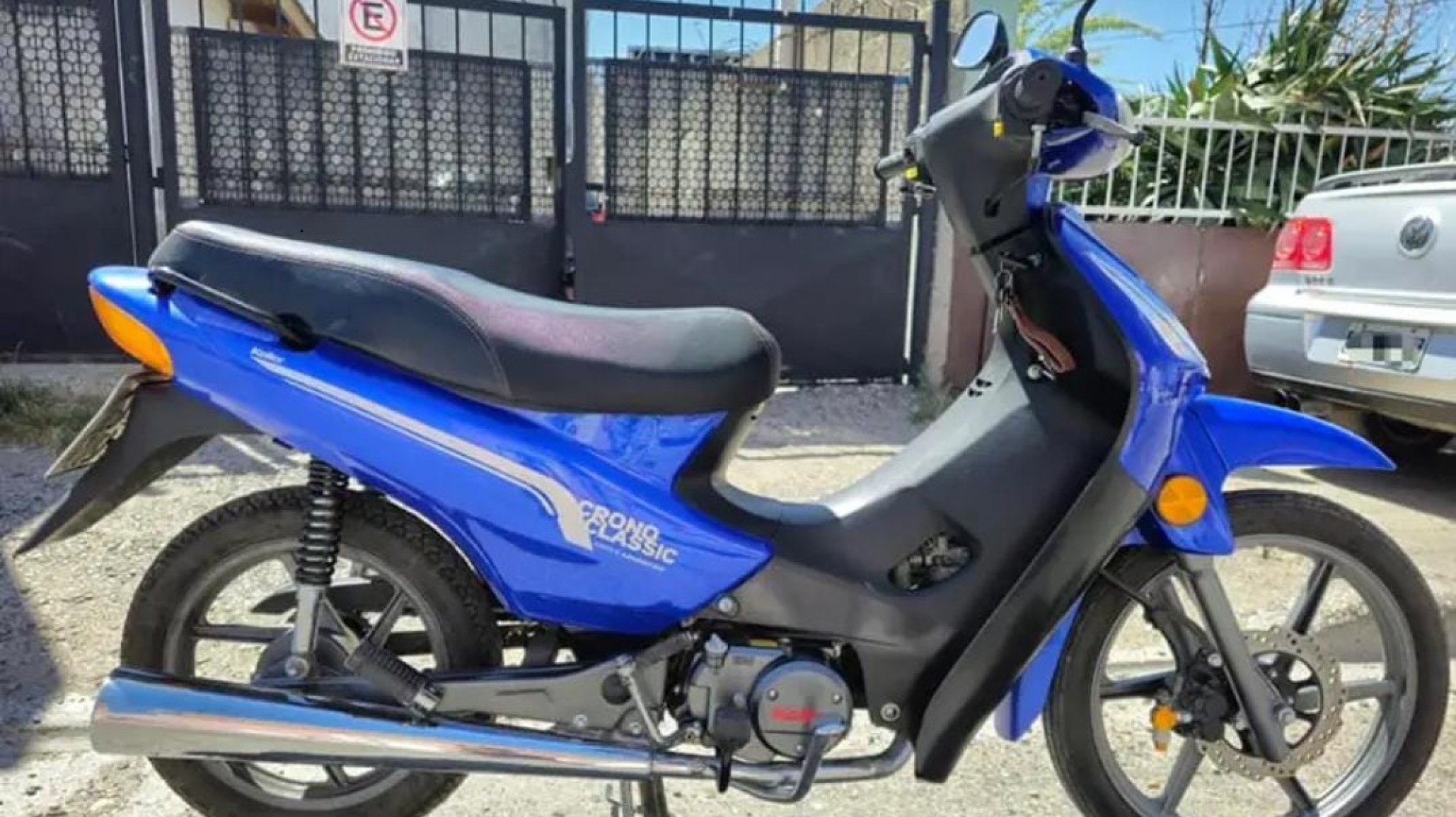 Le robaron la moto a un joven de 22 años