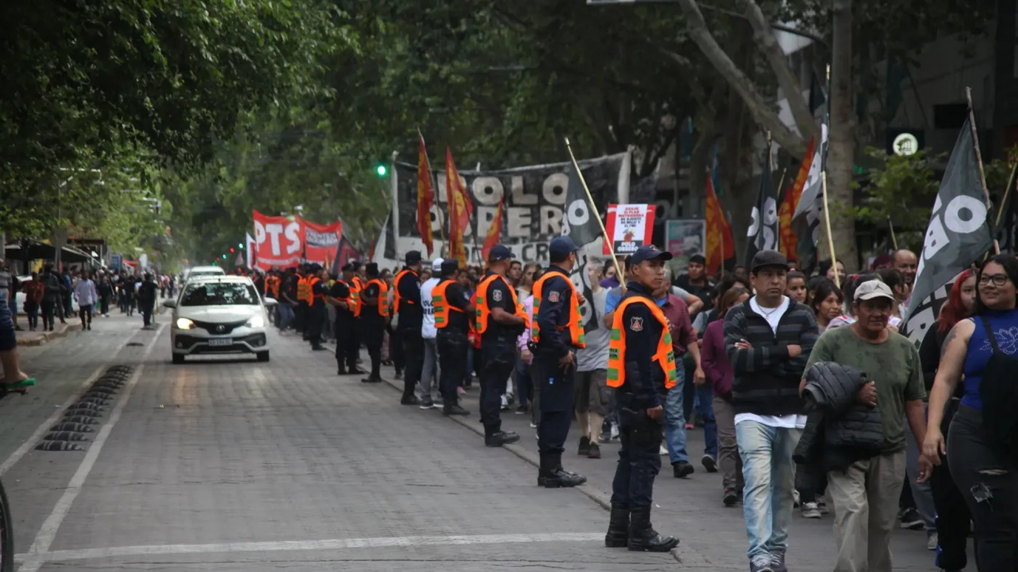 La Justicia ratificó el protocolo antipiquetes y Bullrich lo celebró en las redes sociales