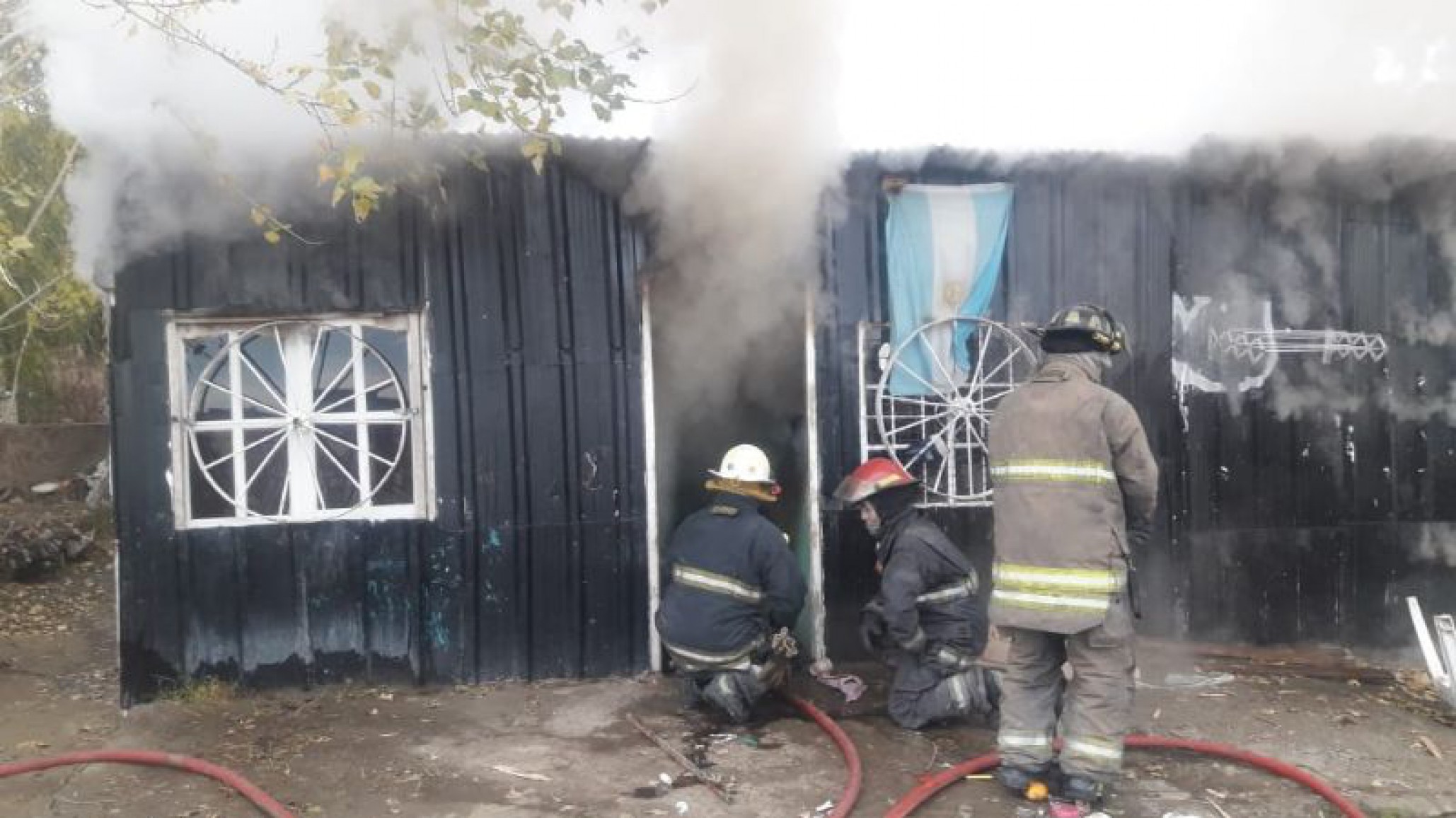 Se incendió una vivienda en el barrio Moure