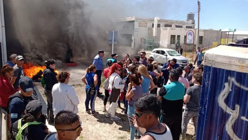 Reapareció el profesor denunciado por abuso en Comodoro: "Me encantaría que salga la verdad a la luz"