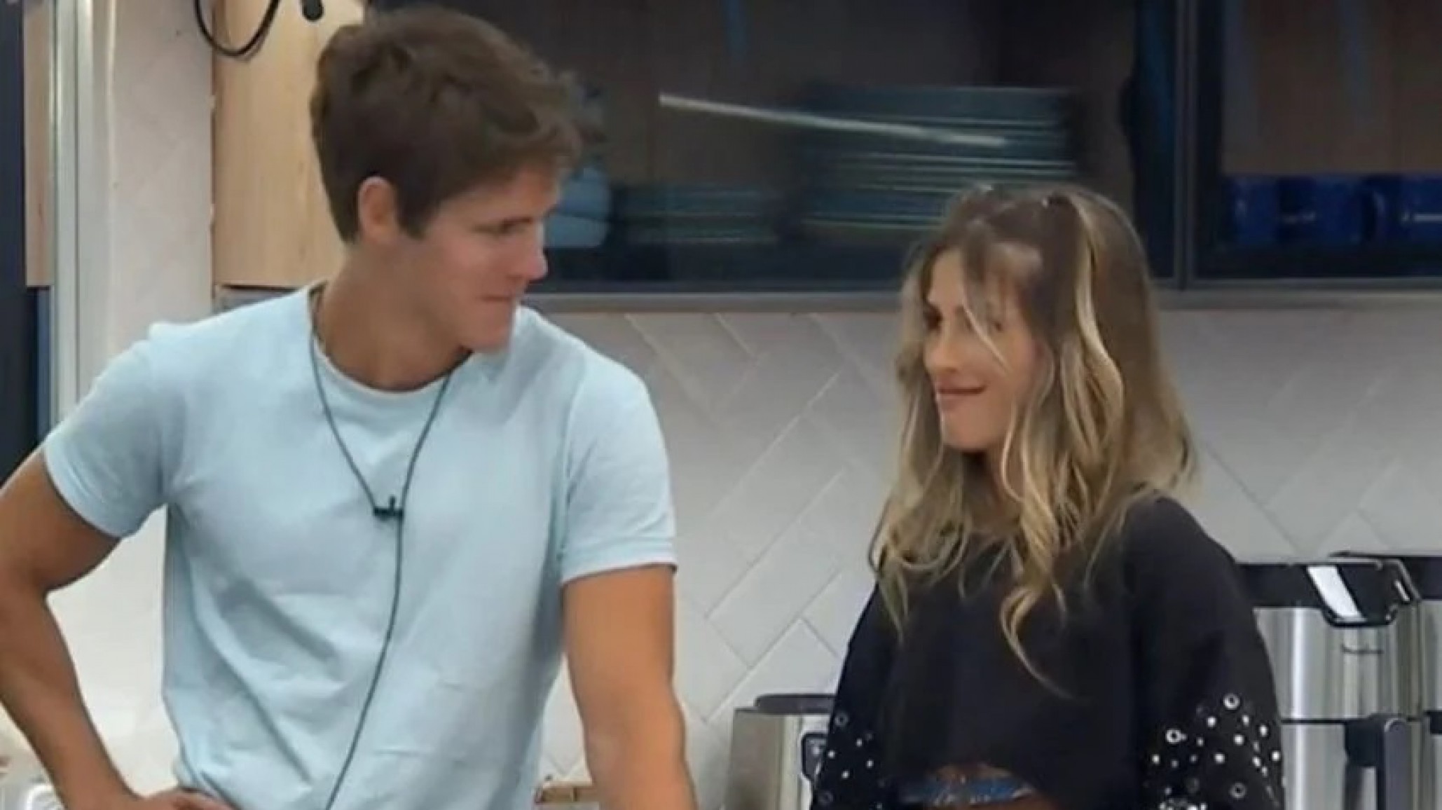 Marcos Ginocchio y Julieta Poggio revelaron cómo fue su primera noche al salir de la casa