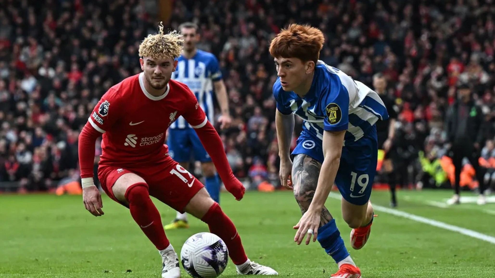 El Colo Barco debutó en la Premier League