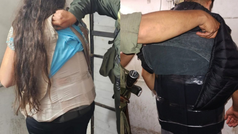 Detuvieron a una pareja de contrabandistas: trasladaban 140 celulares adosados a sus cuerpos