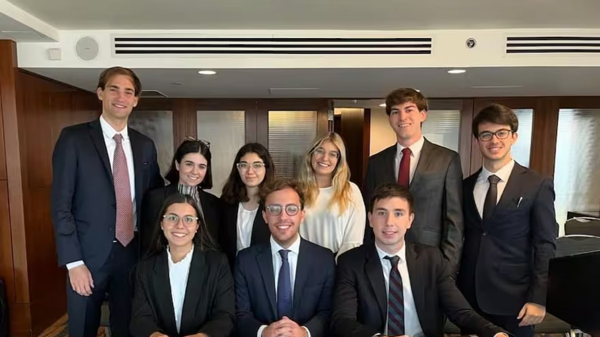 Universitarios argentinos llegan a la final de la competencia más importante de Derecho Internacional