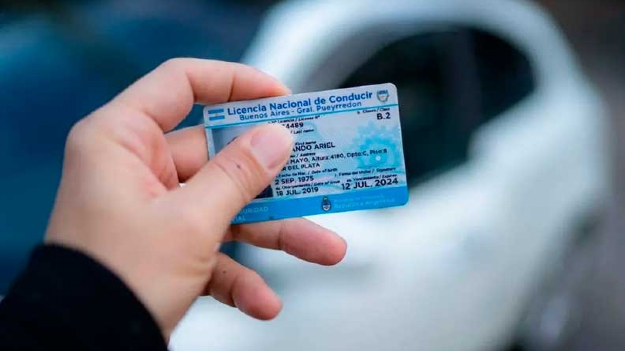 Hackers roban datos de licencias de conducir y las venden en Internet