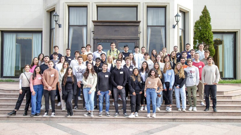 Pan American Energy lanza su programa de Pasantías Nacionales