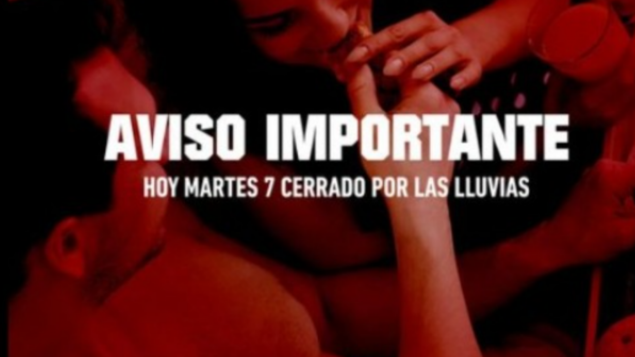 El cierre de un hotel alojamiento por la lluvia despertó humor en las redes sociales