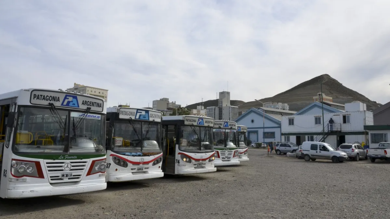 Se reanudan servicios de colectivos en Comodoro