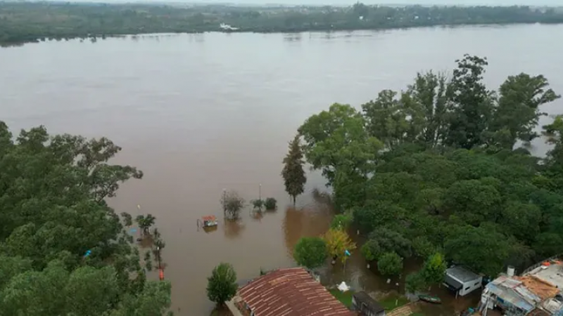 Inundaciones en Entre Ríos por crecida del río Uruguay: Más de 500 evacuados