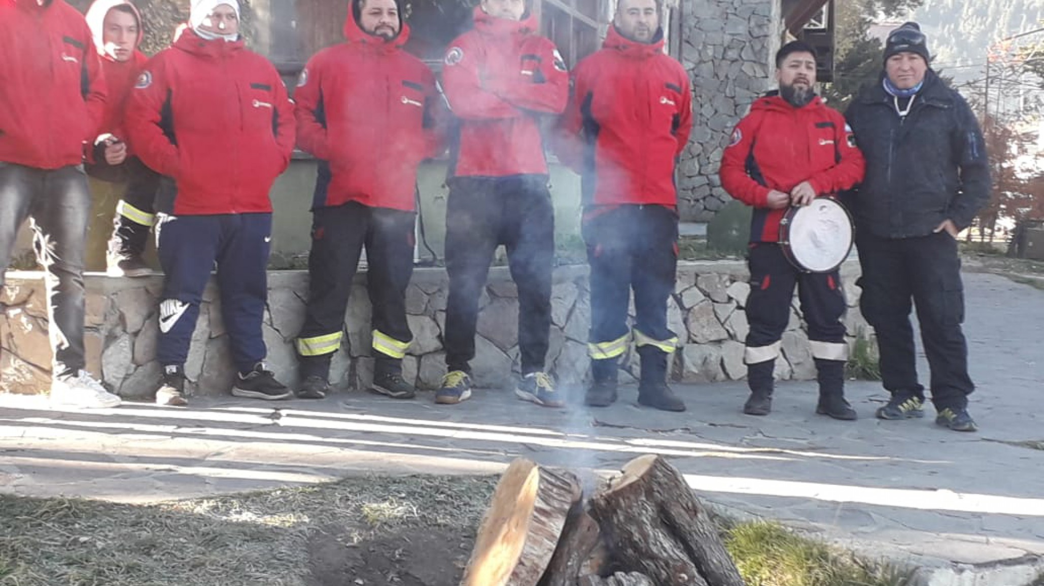 Empleados del Servicio Provincial de Manejo del Fuego de paro y movilización