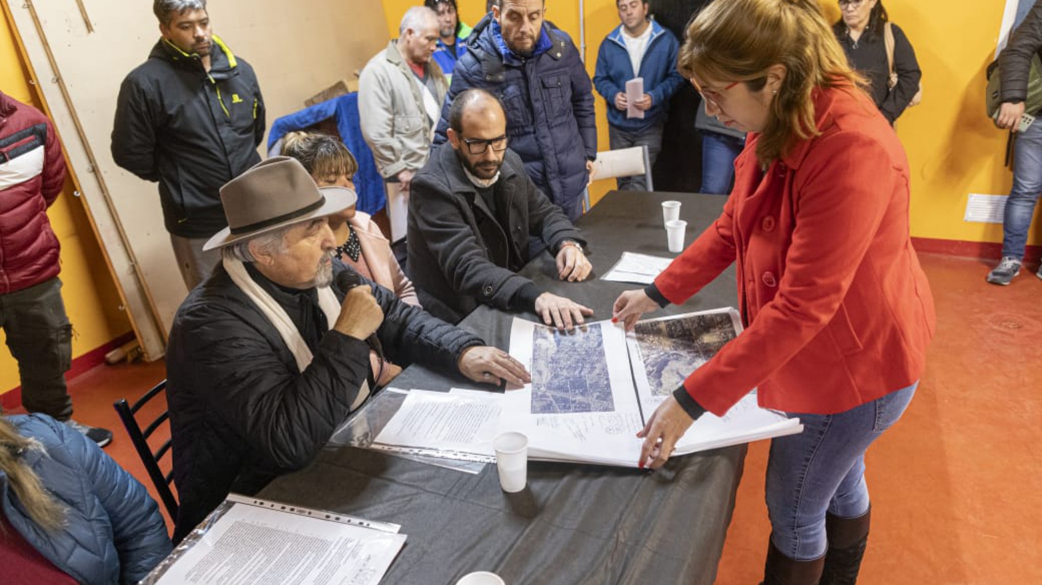 Othar Macharashvili se reunió con vecinos de las Fracciones 14 y 15