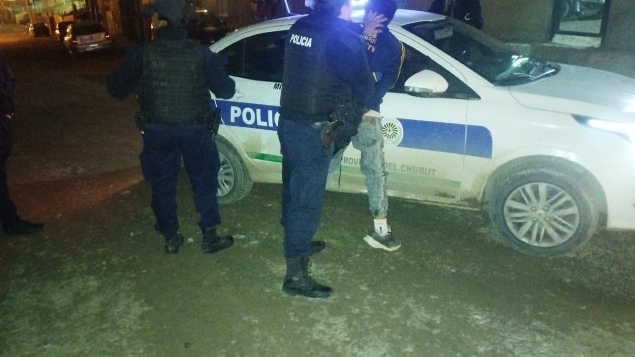 Vecinos del barrio San Cayetano capturaron a un hombre que había ingresado a una vivienda