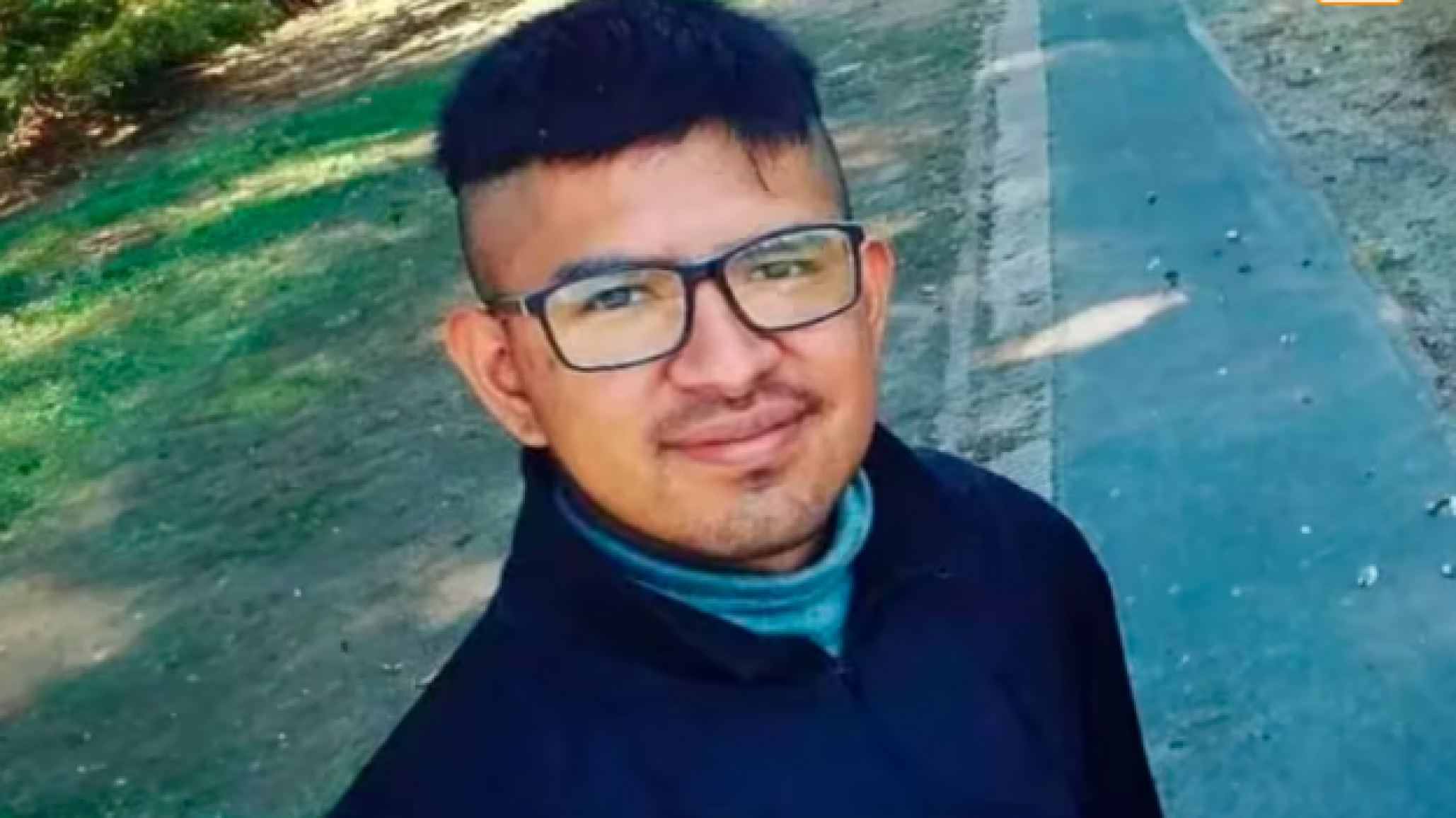 Esperaba el colectivo para ir a la facultad y lo mataron para robarle