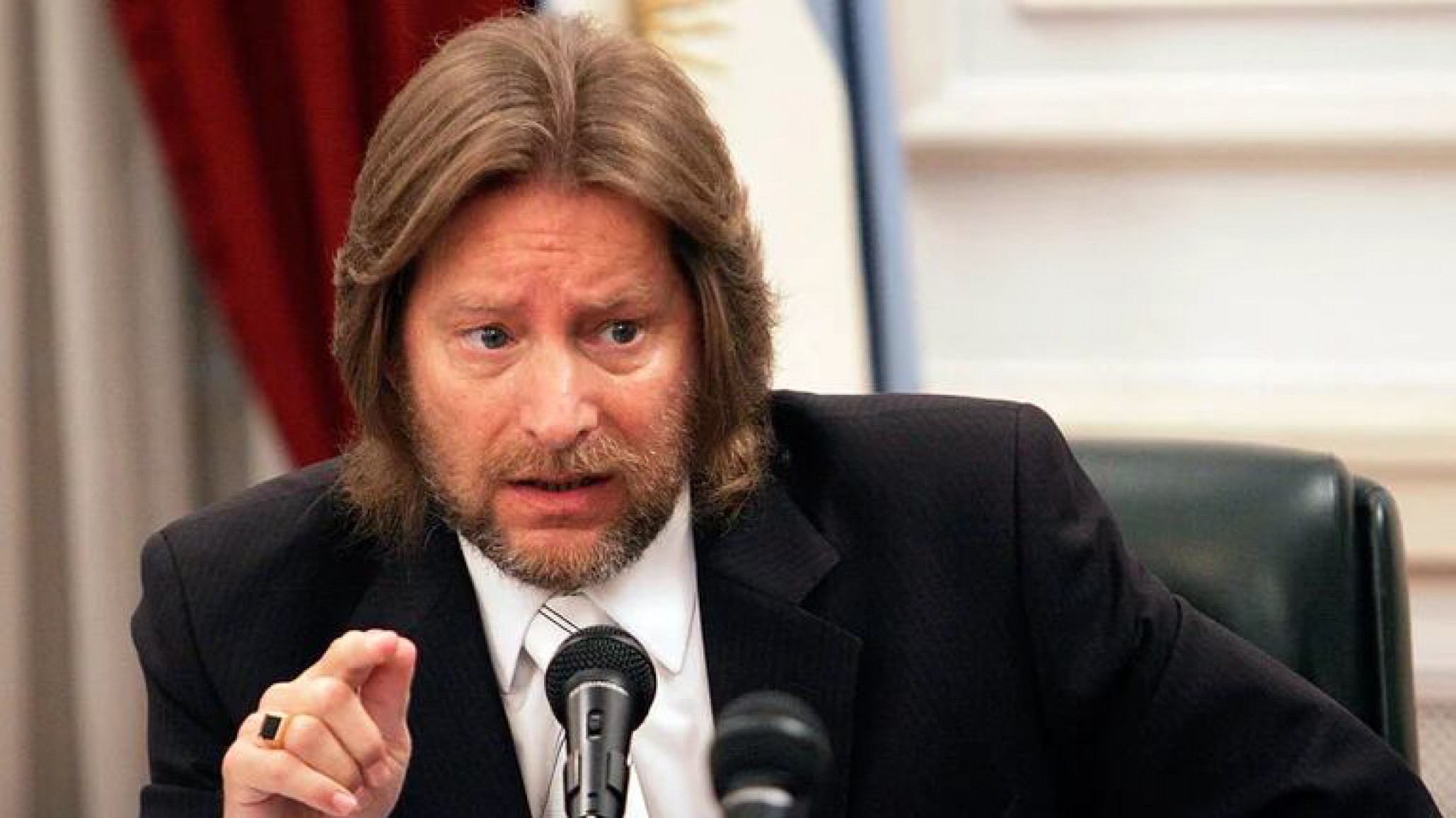 Rozanski advirtió que la legisladora que habría vendido su voto debería ir a juicio político