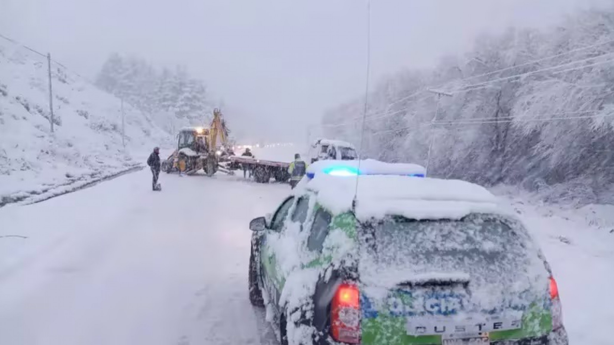 Dos personas desaparecieron en medio del temporal de nieve