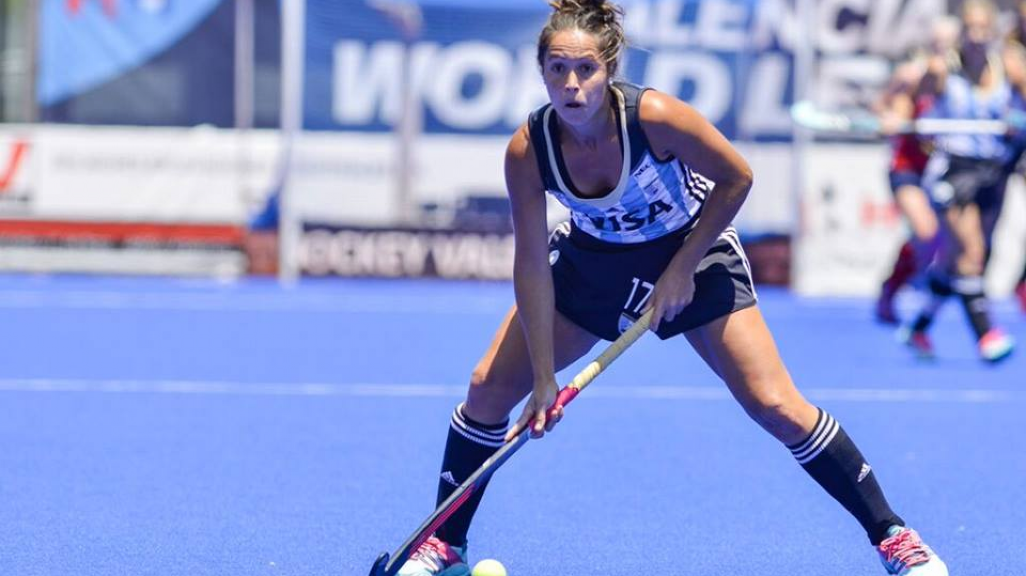 Una leona que estuvo en Comodoro será abanderada de Argentina en los JJOO 2024