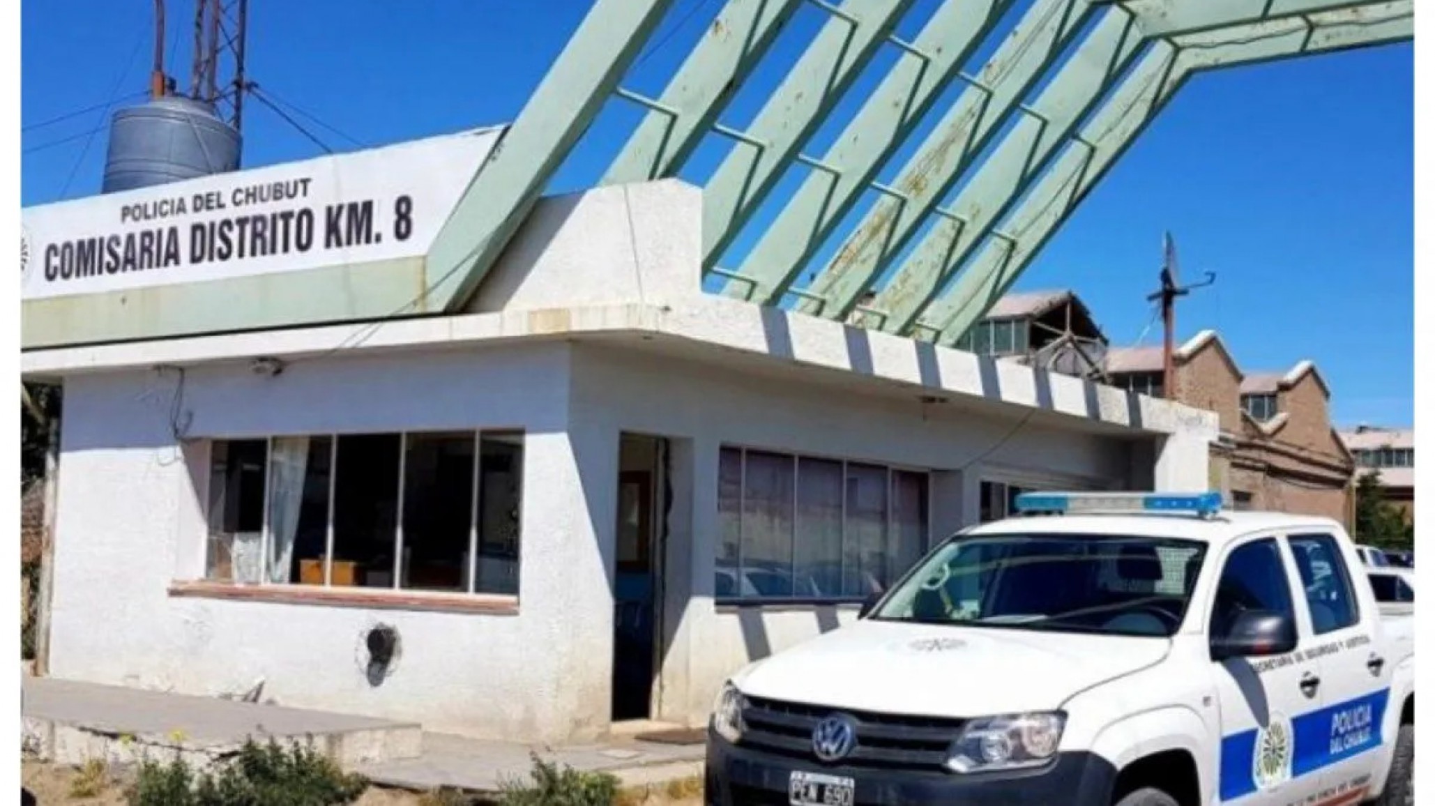 Intentó abusar de ella y la amenazó con un arma de fuego