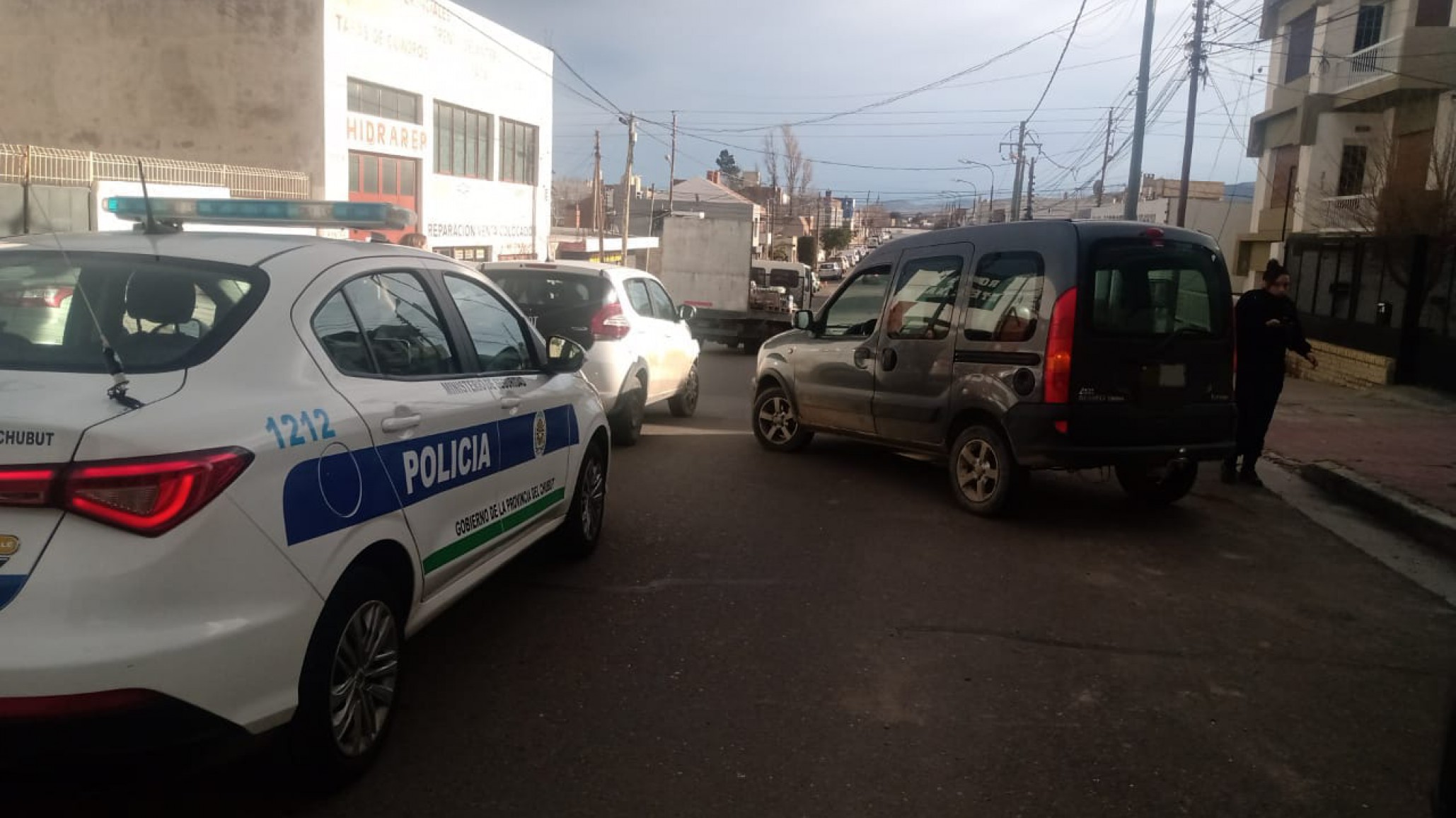 Dos hombres fueron detenidos, iban en un auto involucrado en una estafa de hace 2 años