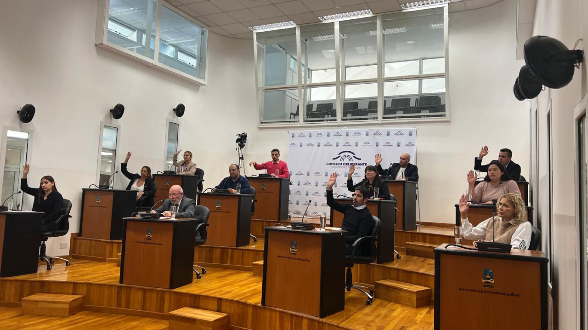 Finalmente se aprobó el acuerdo entre los gremios municipales y el Municipio