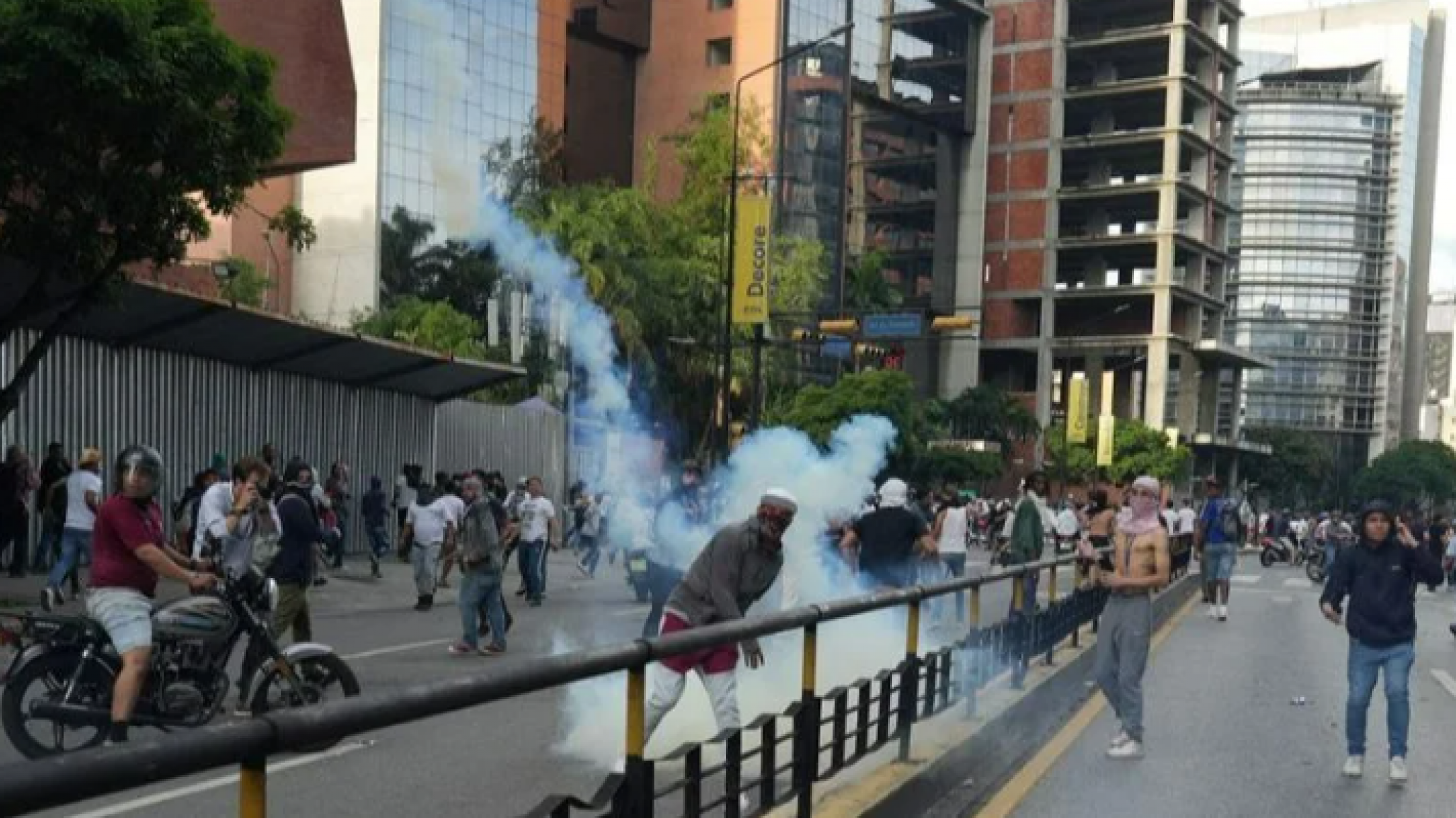 Venezuela al borde: La Justicia proclama a Maduro en medio de protestas y polarización