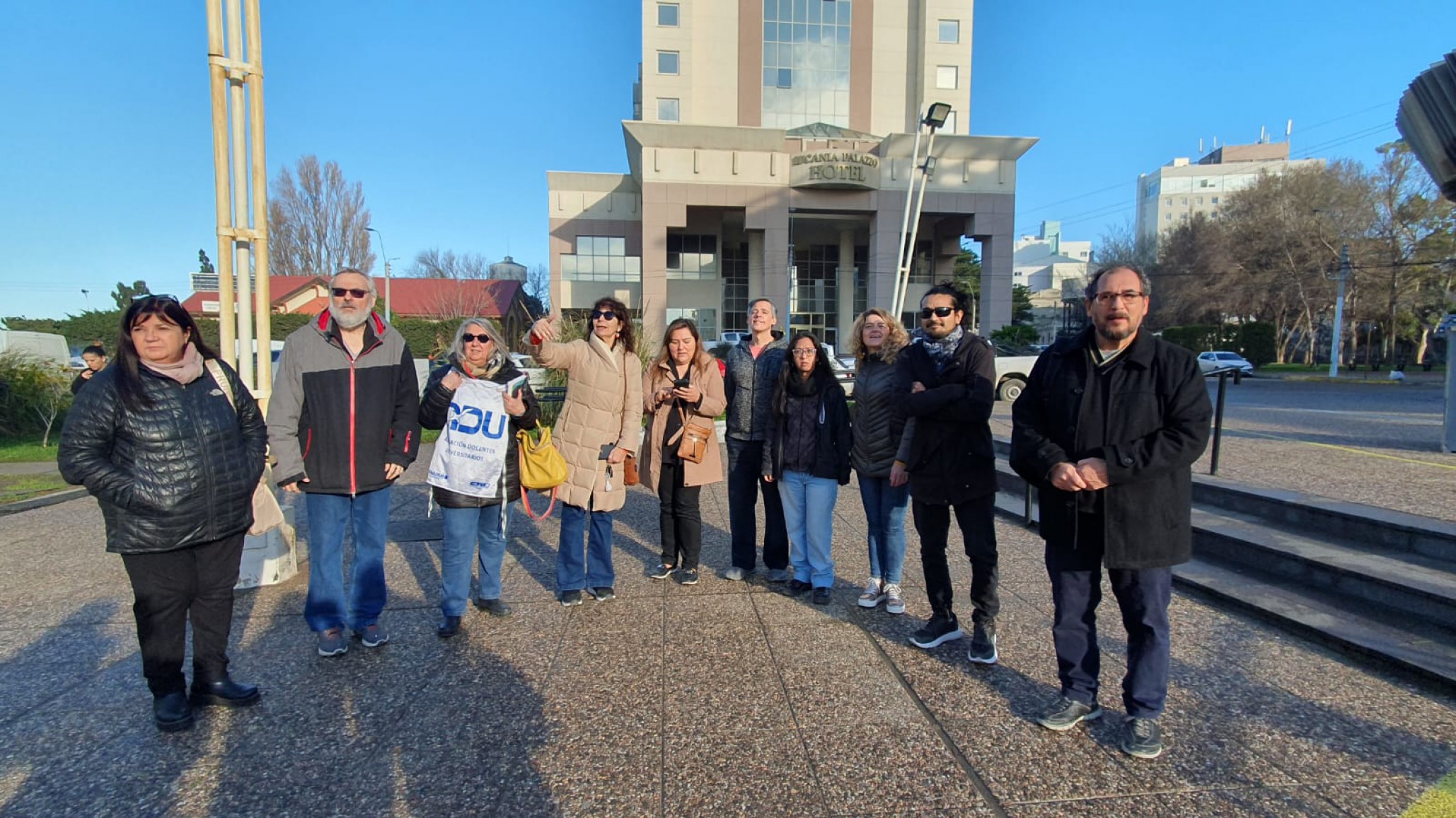 Docentes del Colegio Universitario Patagónico se adhieren a paro de 72 horas: "Nuestra situación es crítica"