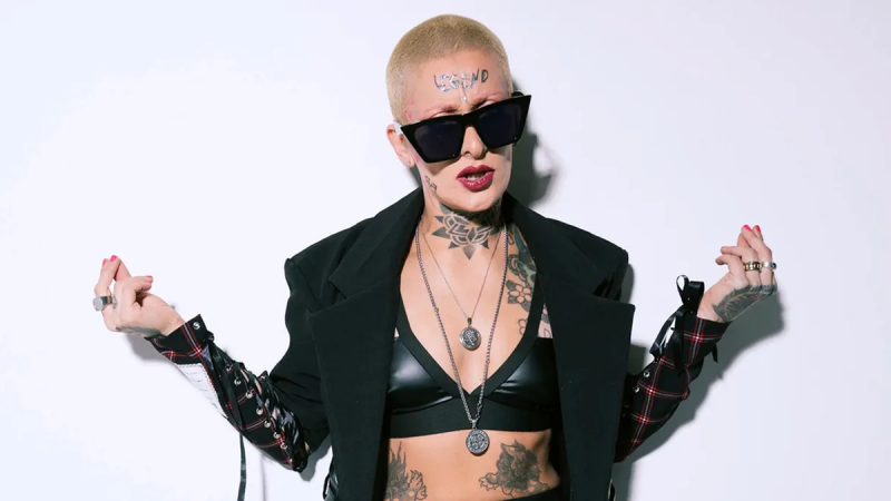 Furia denunció que mientras estuvo aislada "usureros y otras unificaciones" hicieron dinero con su imagen