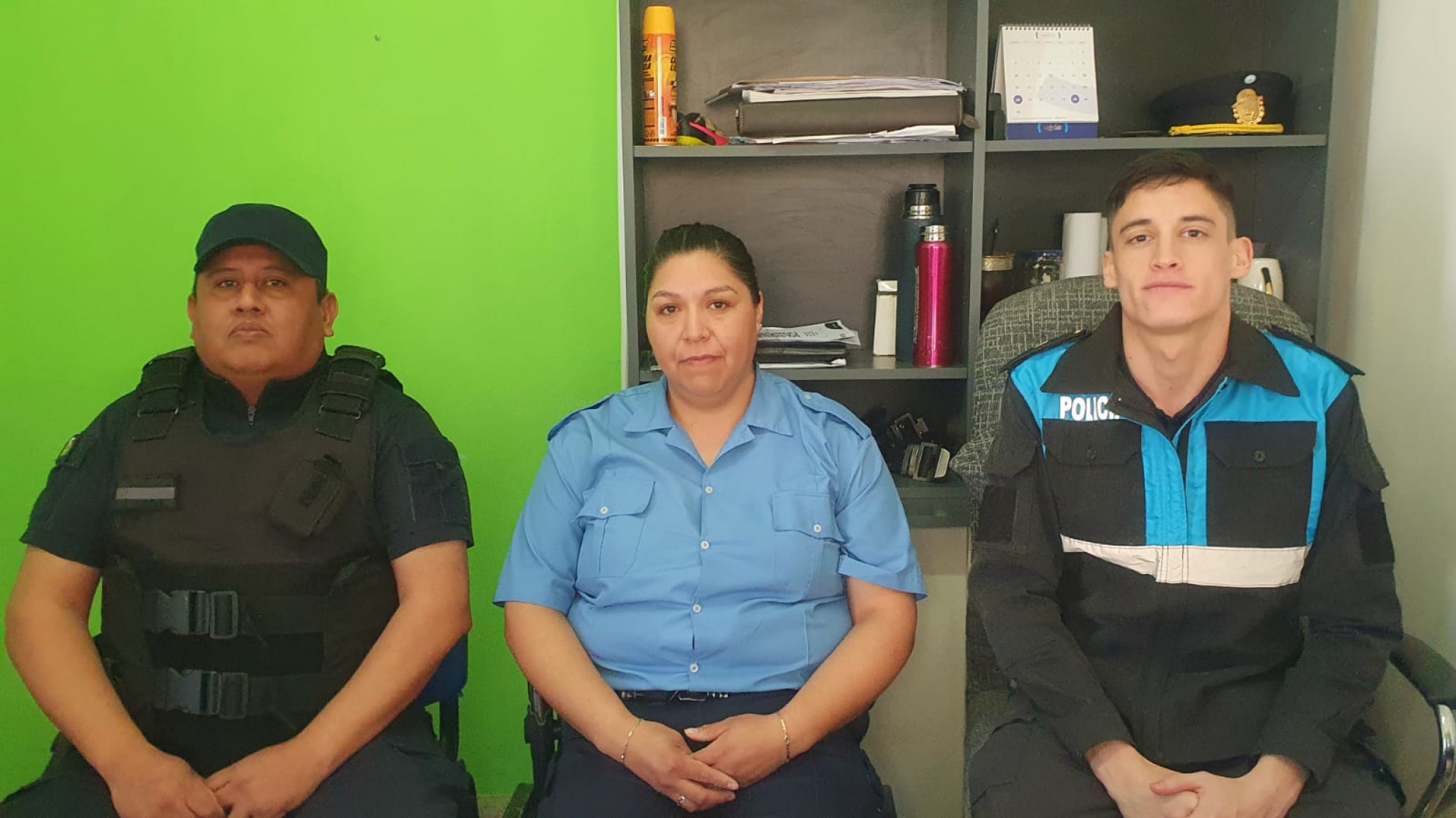 Policías de Comodoro reconocidos por salvarle la vida a la menor de 11 años golpeada brutalmente por su madre