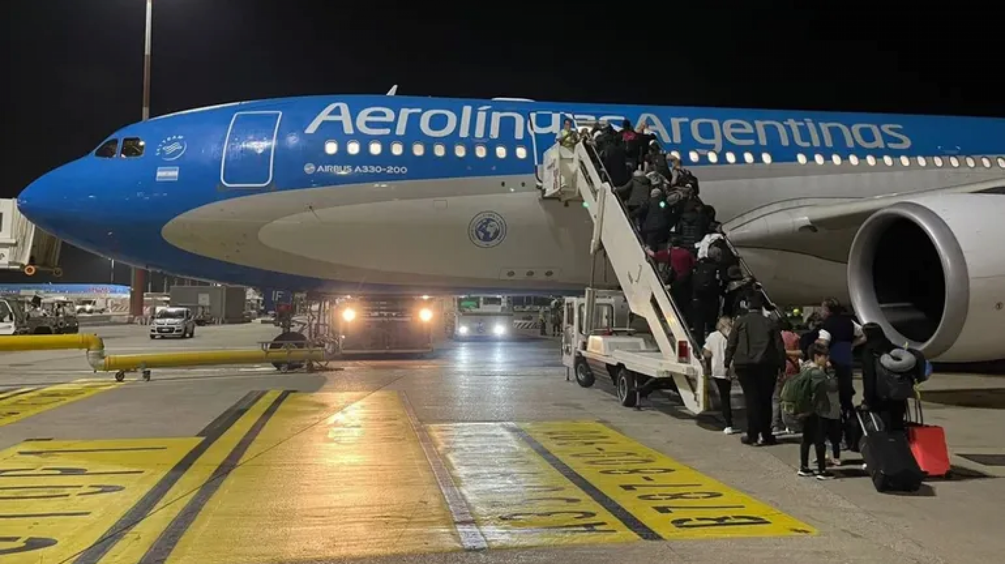 Viaja de noche y ahorra: Aerolíneas Argentinas conecta Comodoro Rivadavia con Buenos Aires