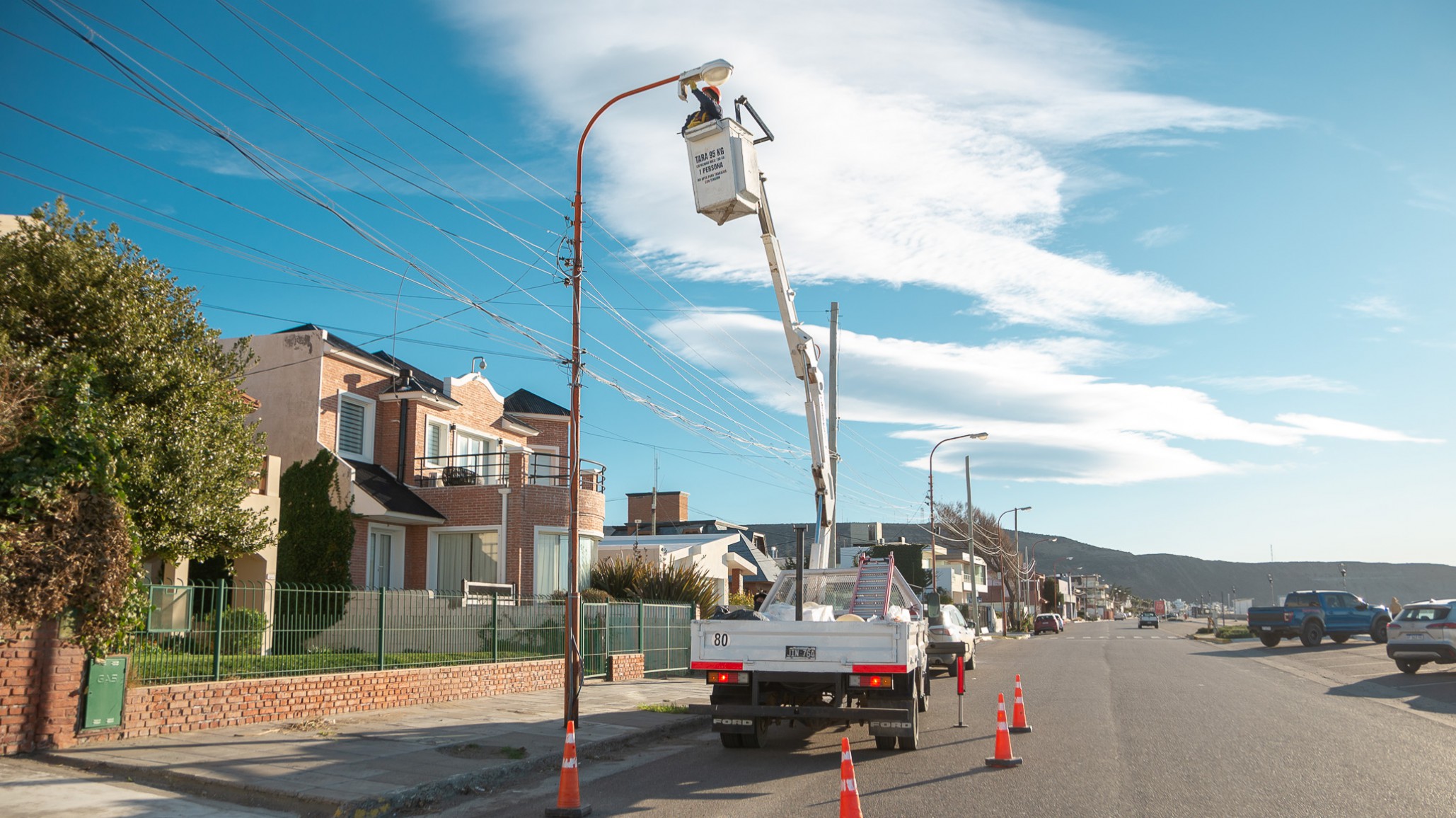 Este domingo habrá reducción de calzada en dos avenidas por trabajos de alumbrado