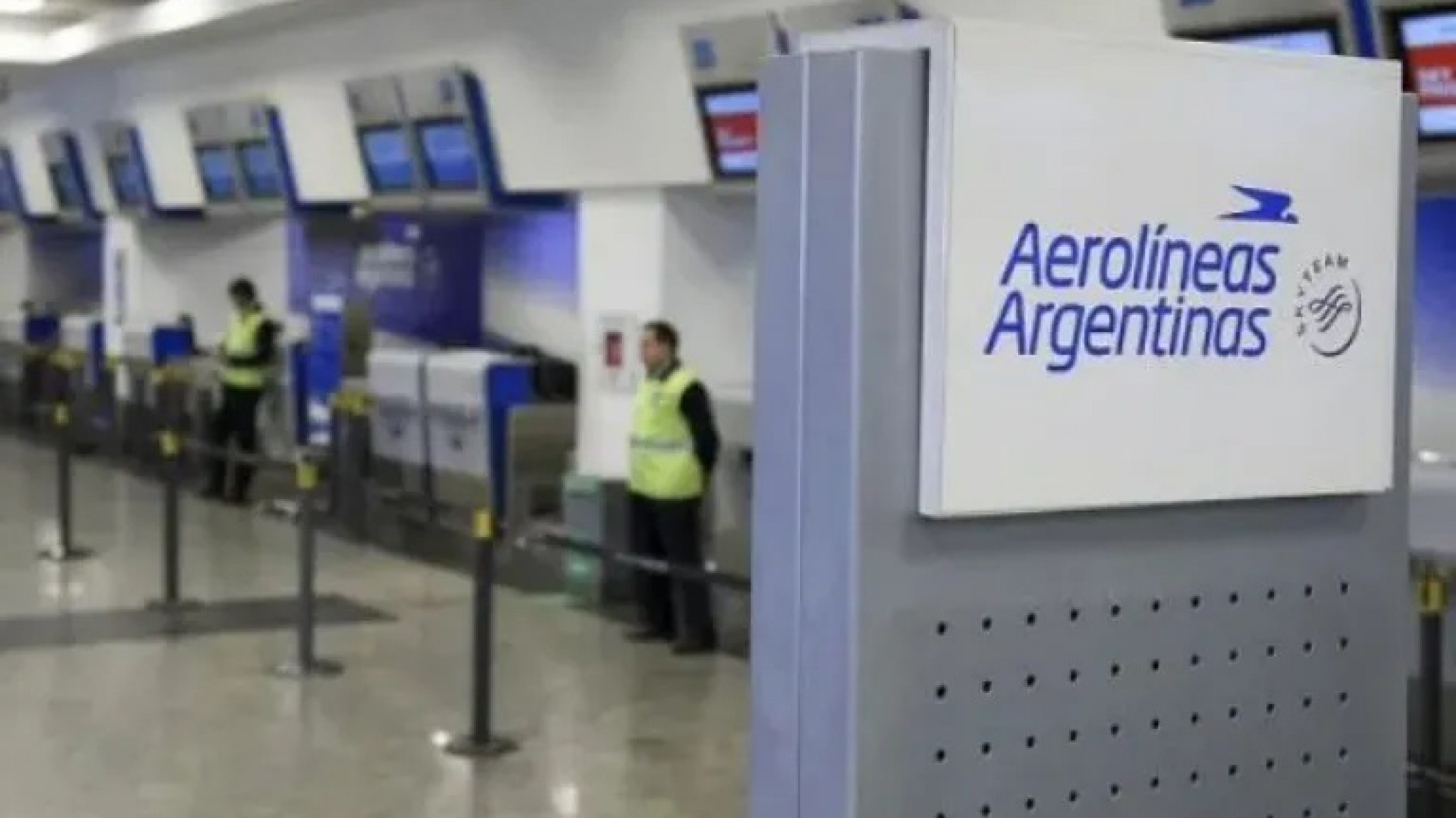 Cierran oficinas de Aerolíneas Argentinas en Comodoro Rivadavia por falta de personal