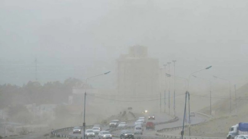 Miércoles ventoso en Comodoro: ráfagas de hasta 87 km/h y cielo parcialmente nublado