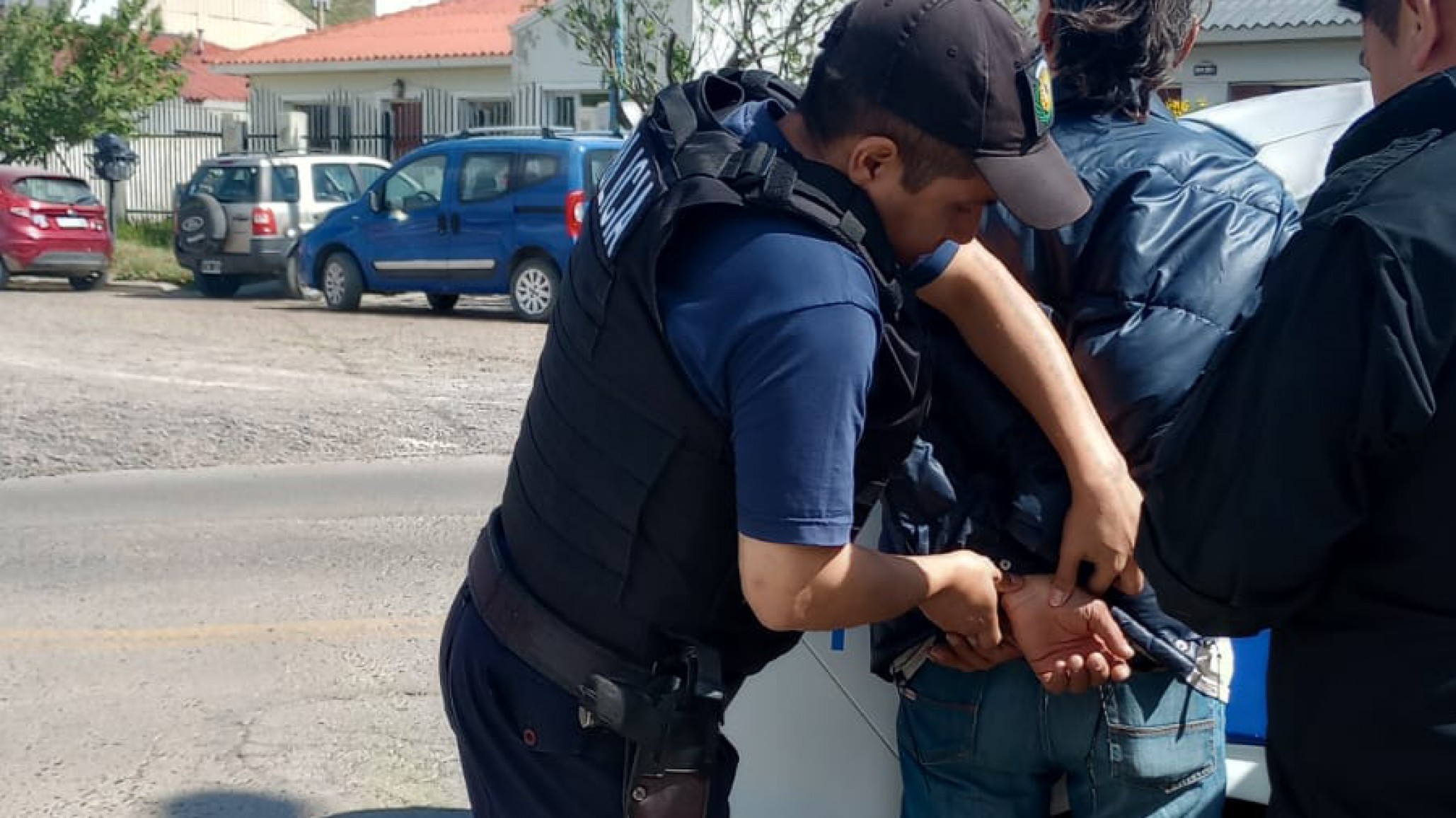 Un hombre fue detenido por robar carne de un supermercado