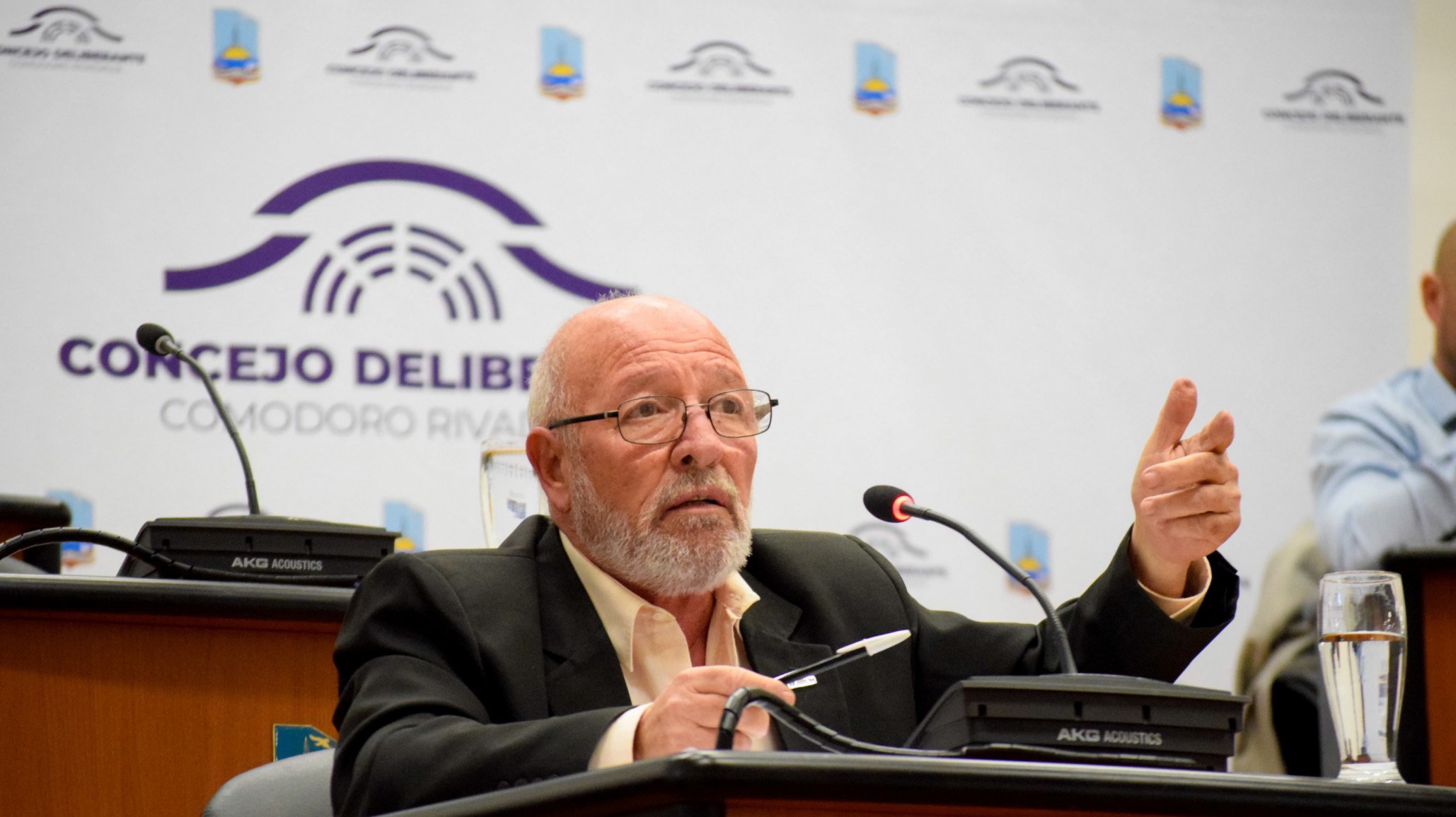 Lattanzio cuestionó la entrega de un terreno a camioneros en el lugar que estaba reservado para el hospital materno infantil