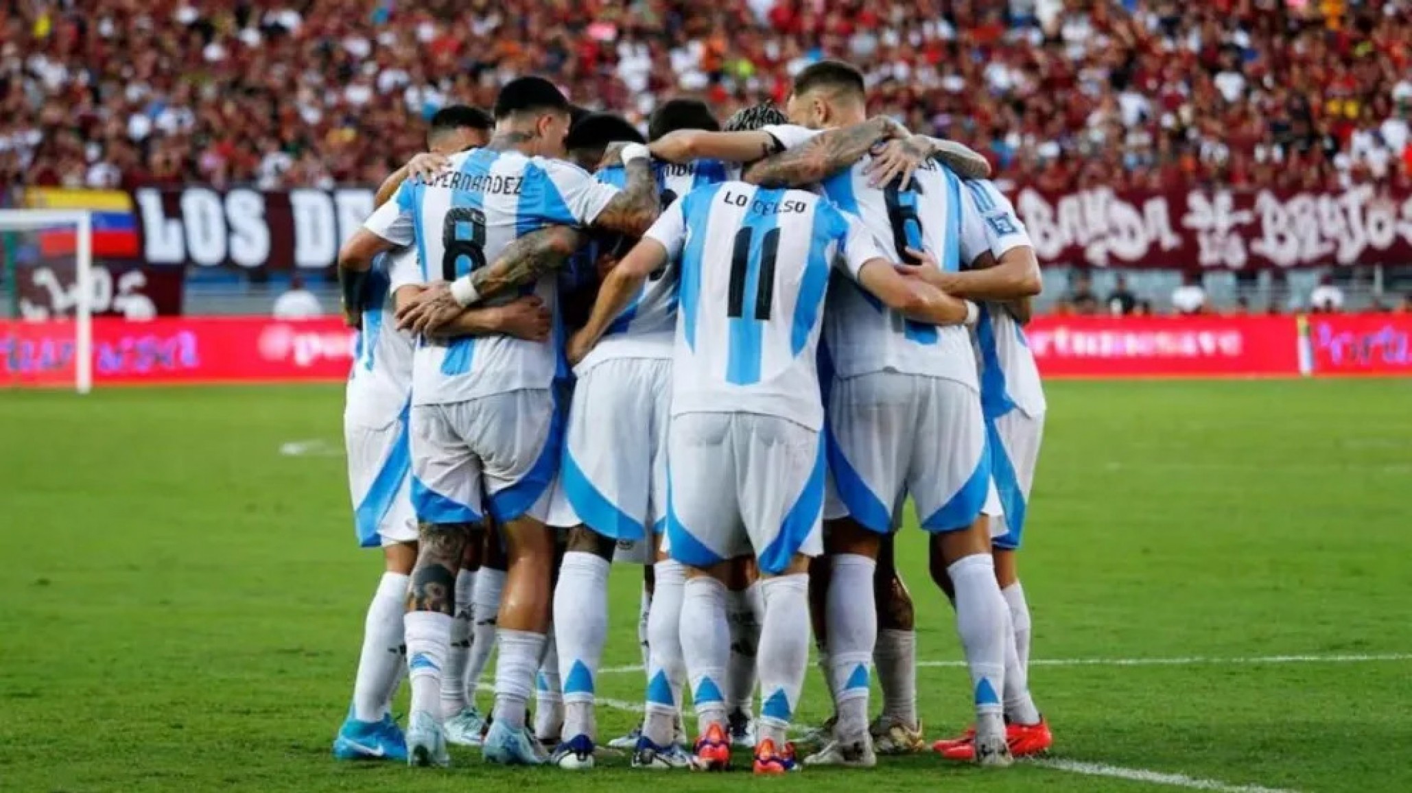 Argentina enfrentará a Paraguay por las Eliminatorias: horario y formaciones