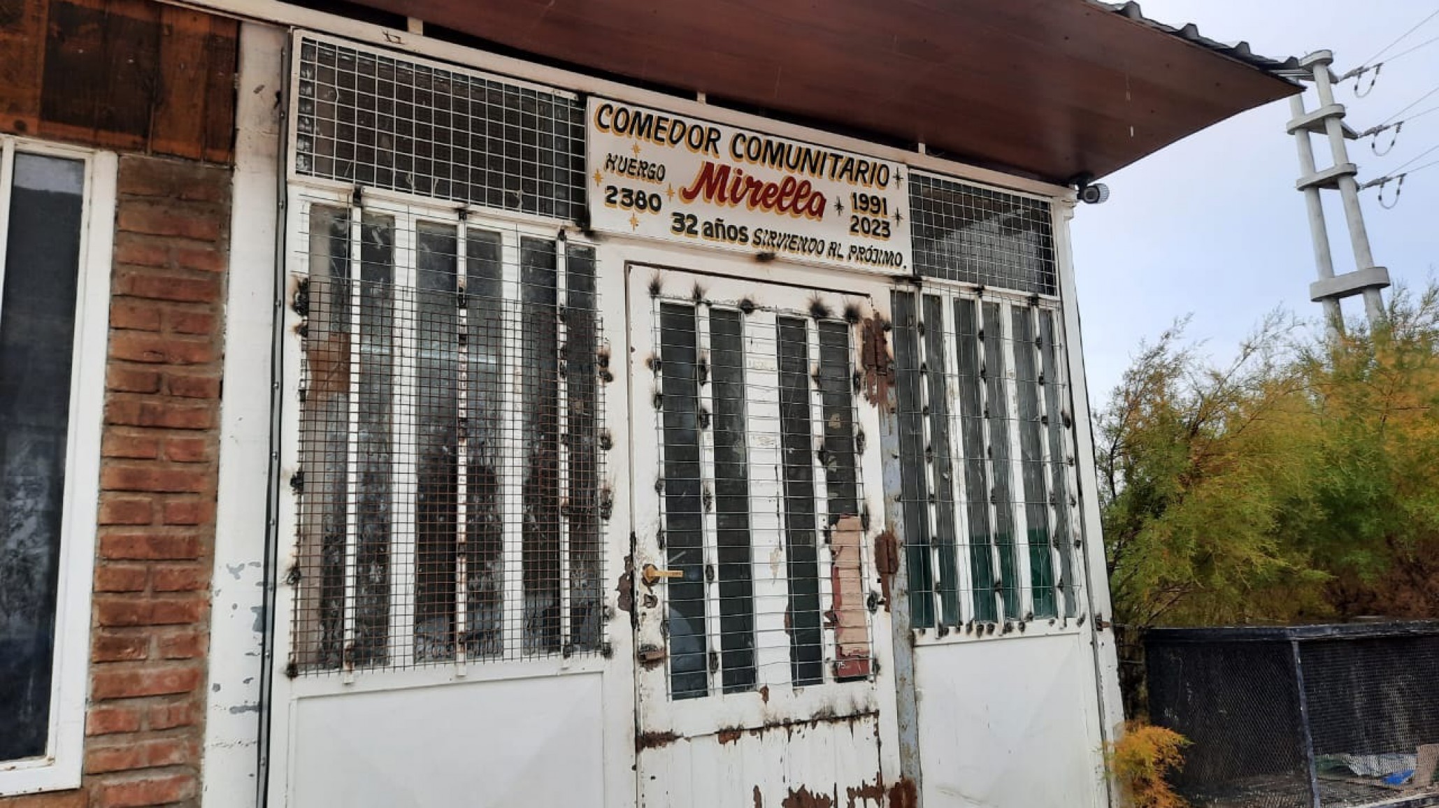 Leche, cacao, galletitas y cualquier otro producto sirve para ayudar al Comedor Mirella