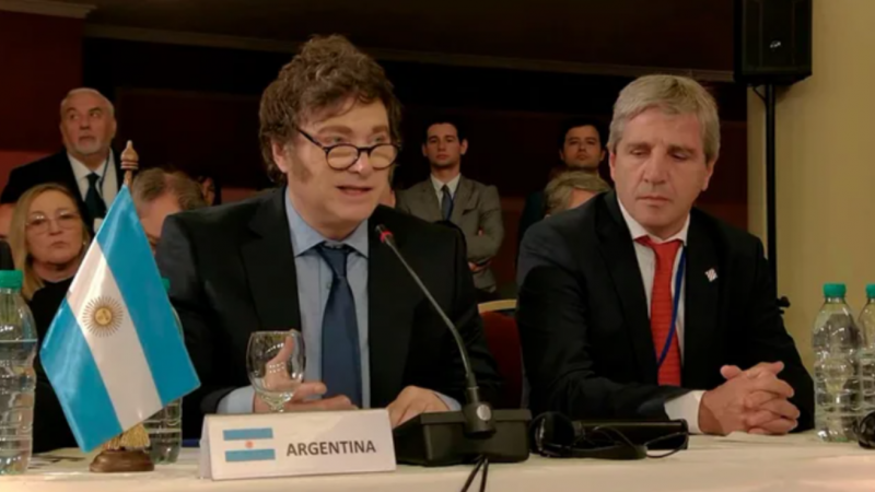 Milei en la Cumbre del Mercosur: "Sus restricciones han sido un escollo para el progreso argentino"