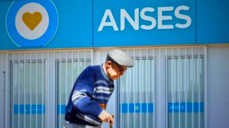 ANSES: Jubilados cobrarán un extra de más de $450.000 en diciembre