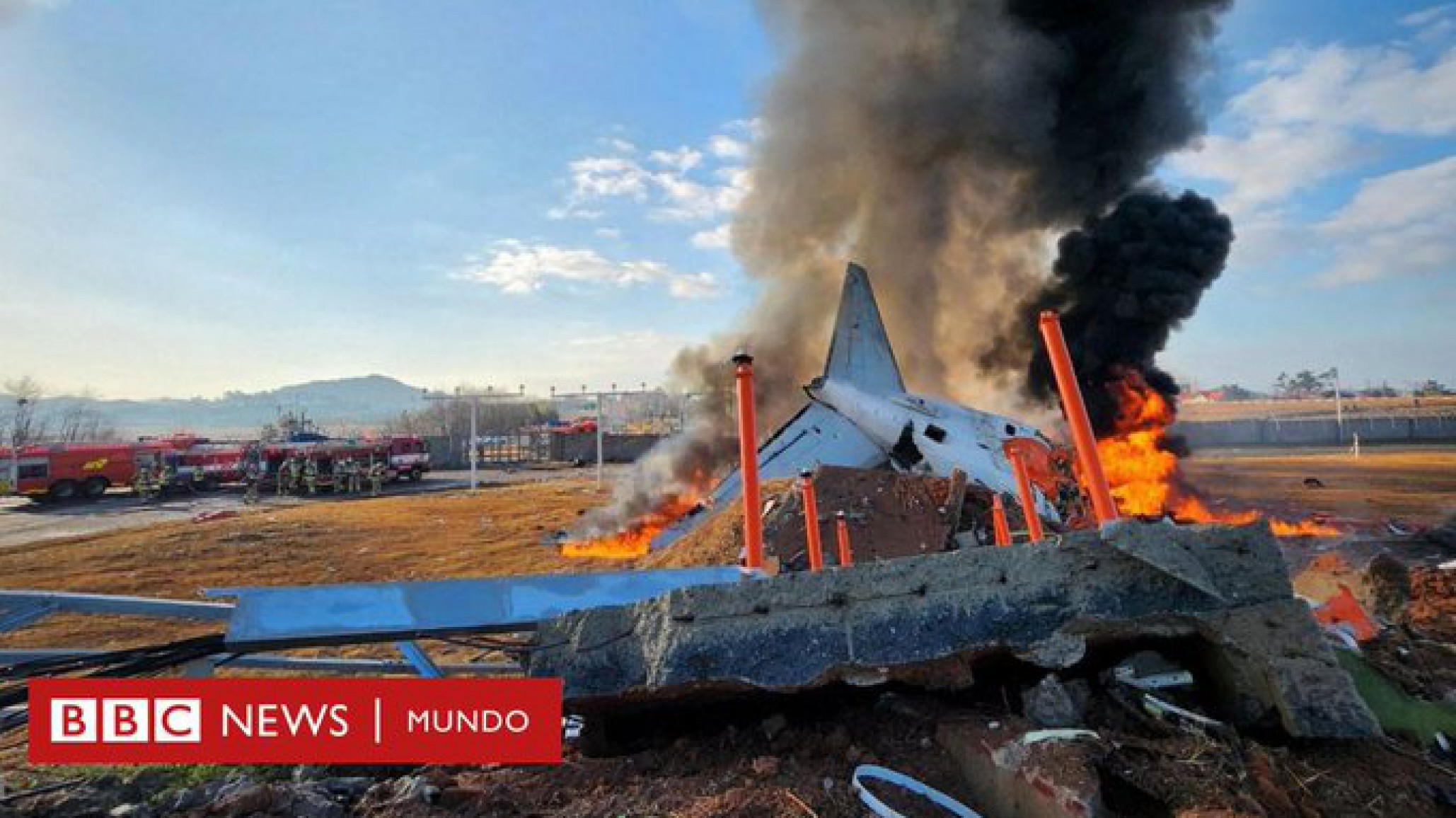 Dos personas sobrevivieron al accidente aéreo en Corea del Sur